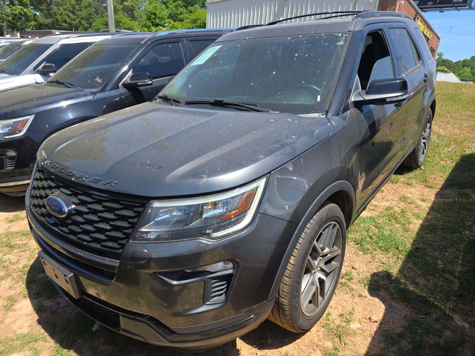 FORD EXPLORER - 1