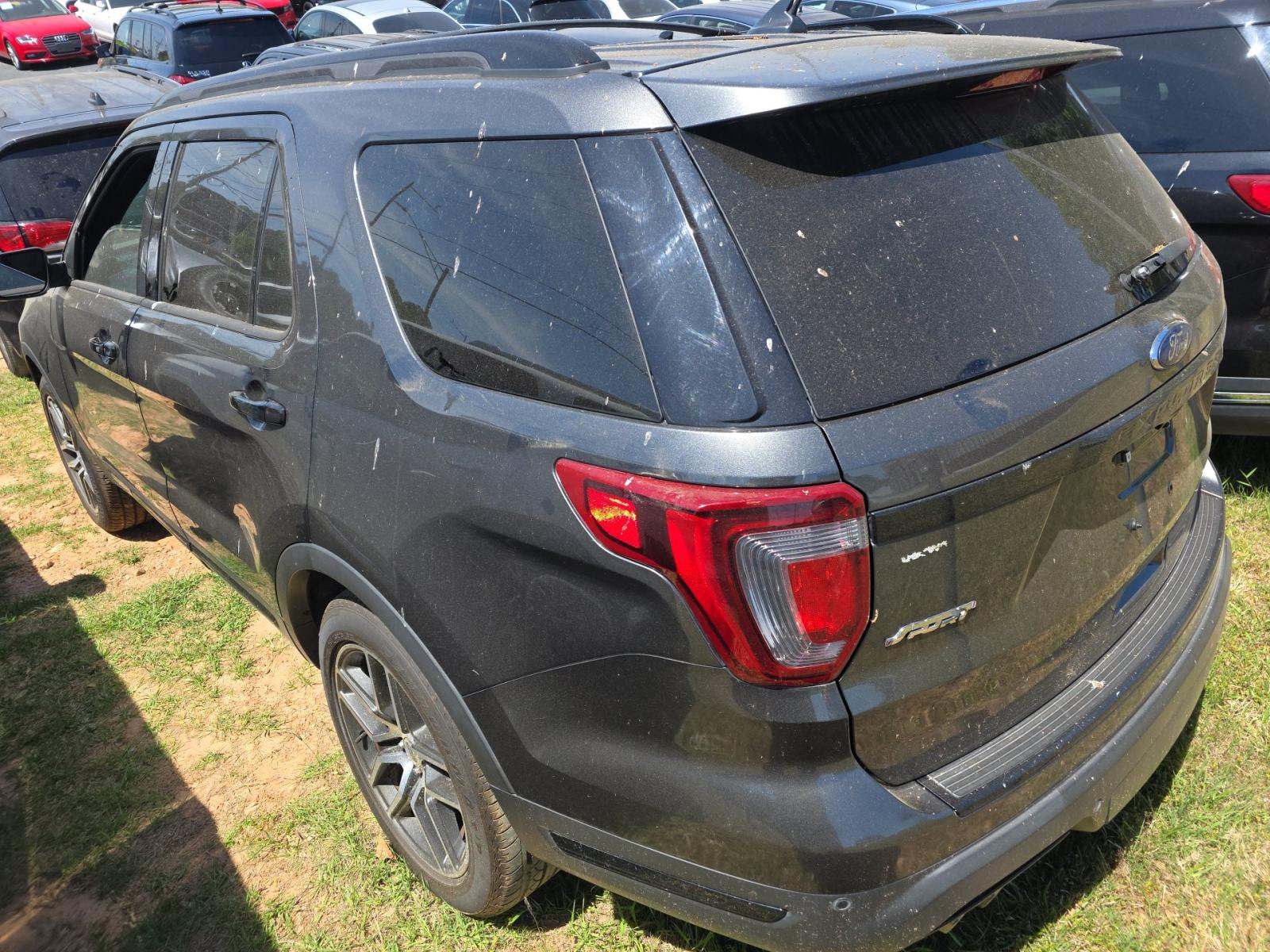 FORD EXPLORER - 2