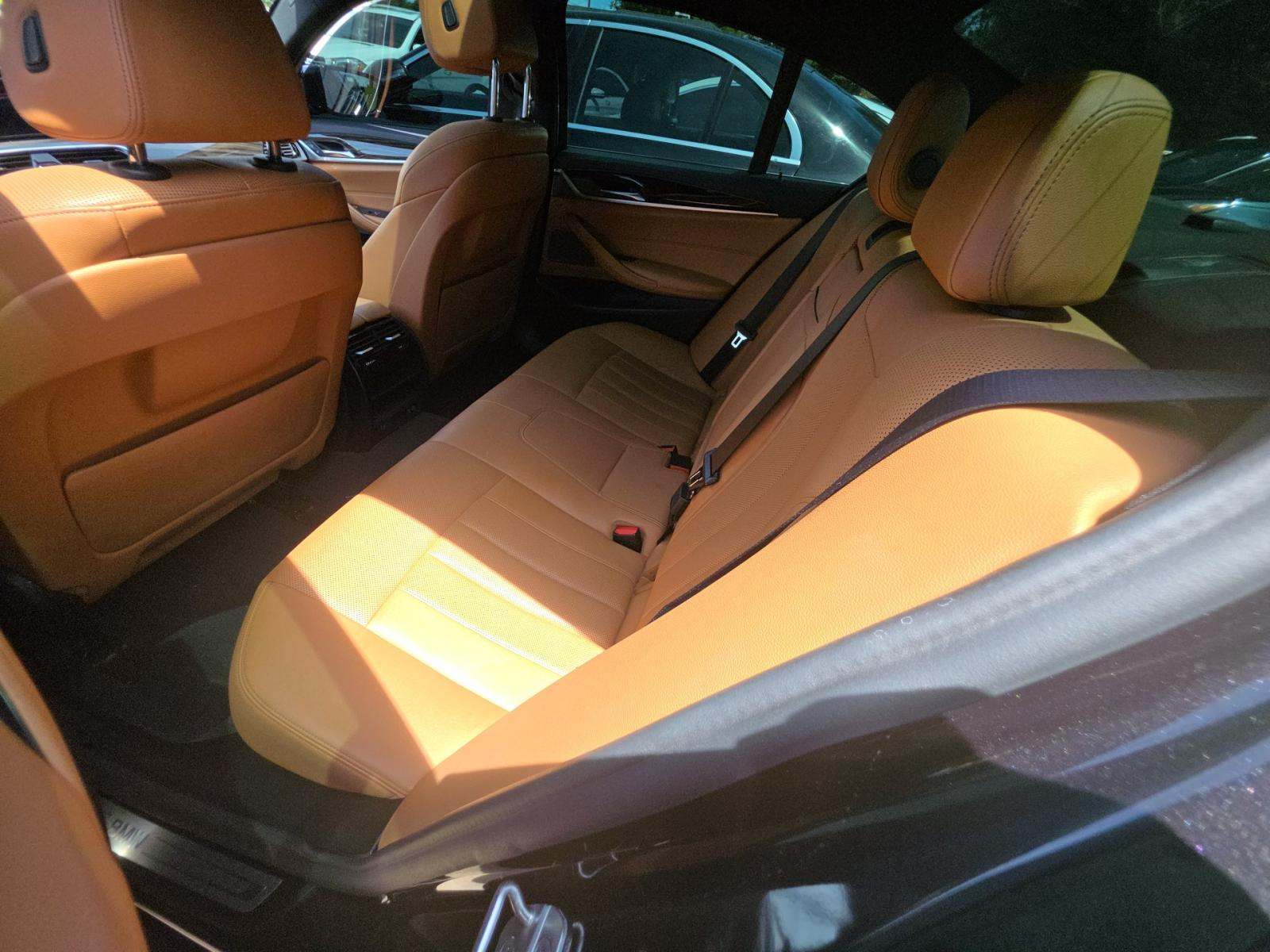2021 BMW 5 Series 530i RWD