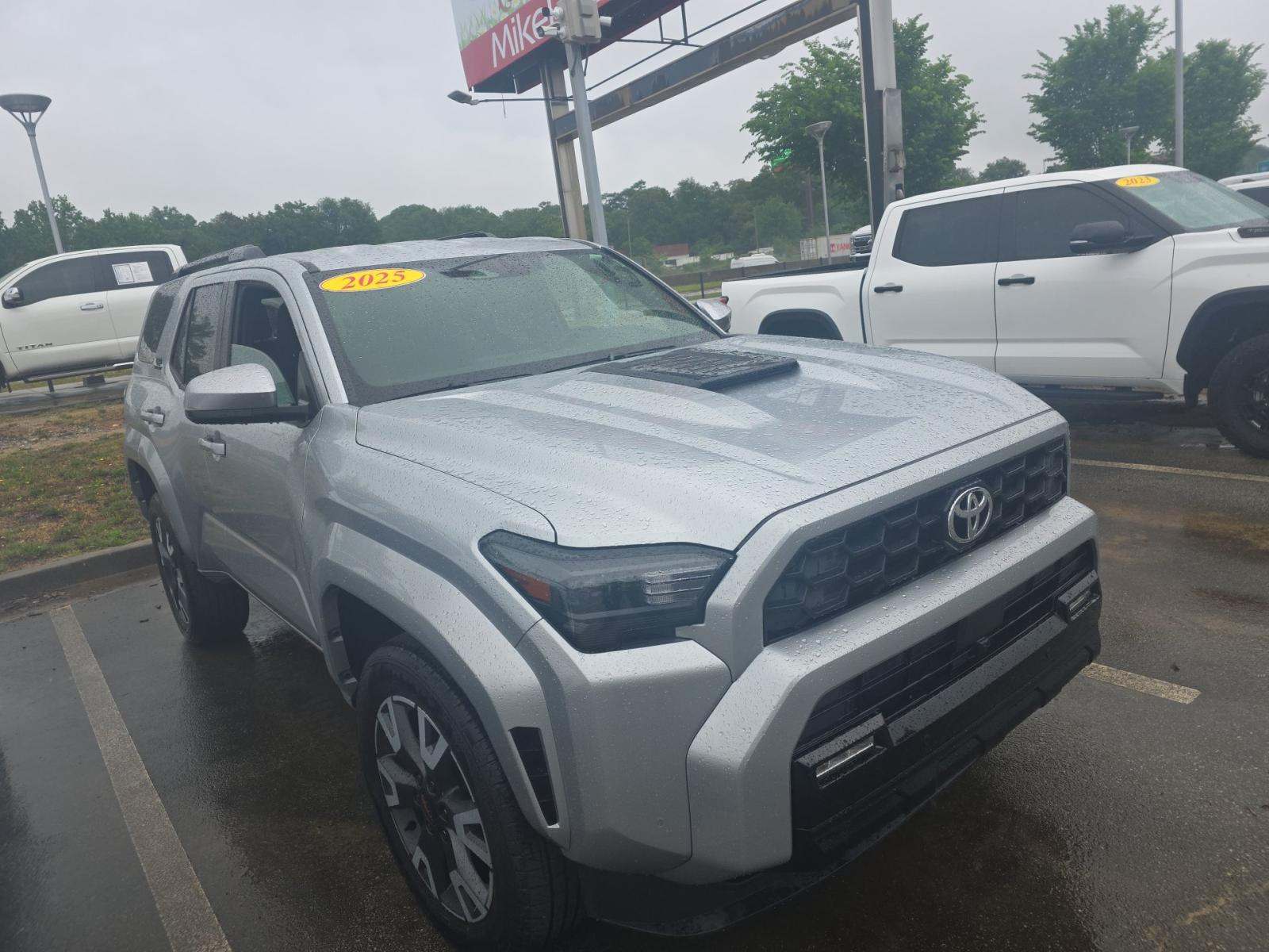 TOYOTA TACOMA - 4