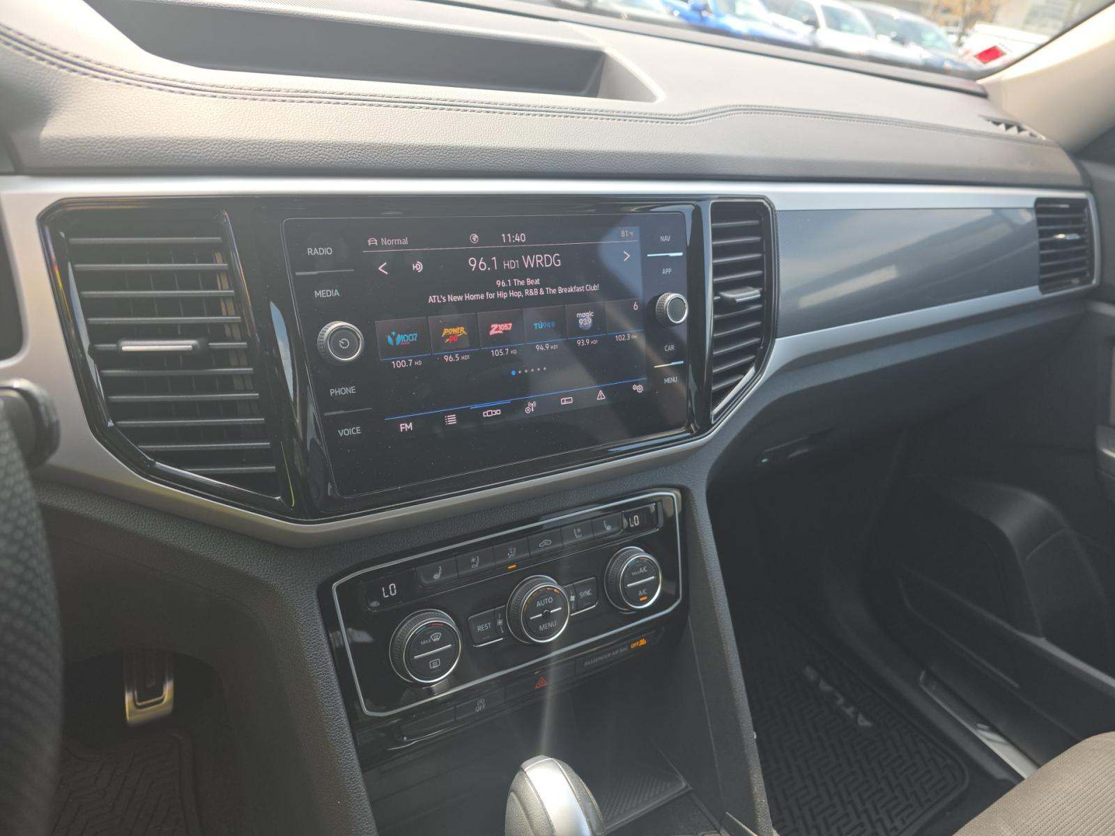 2023 Volkswagen Atlas 3.6L SEL Premium R-Line AWD