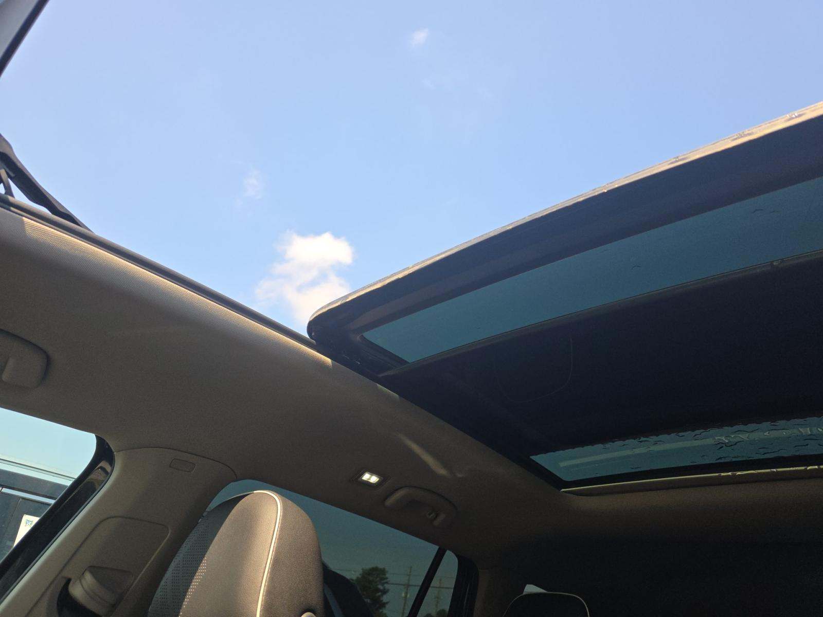 2025 Volkswagen Atlas 2.0T SEL Premium R-Line AWD