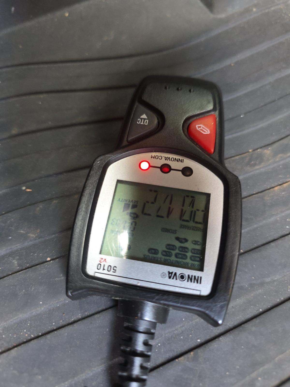 2018 Volvo XC90 T6 Momentum AWD