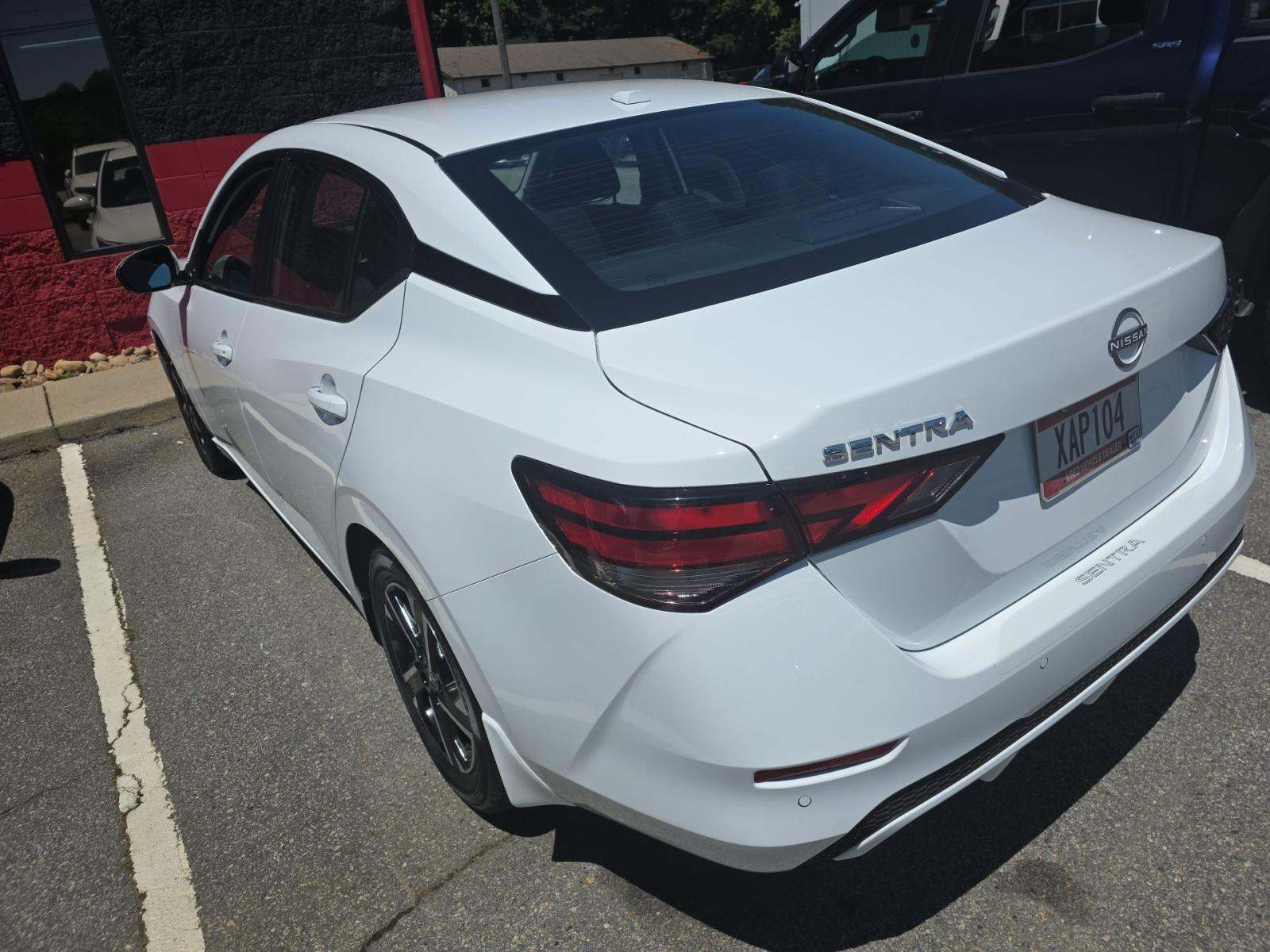 NISSAN SENTRA - 2