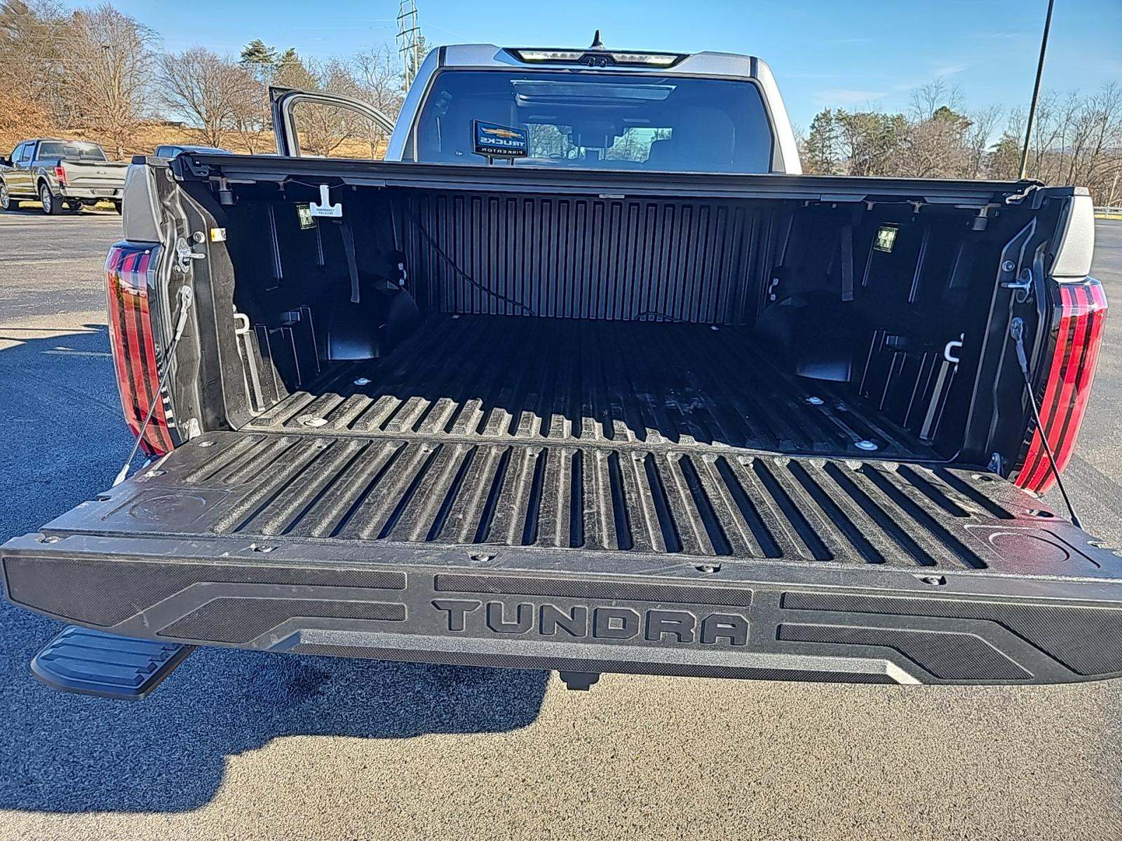 2025 Toyota Tundra Platinum AWD