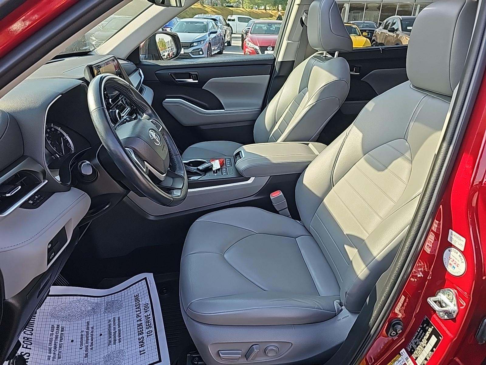 2022 Toyota Highlander XLE AWD