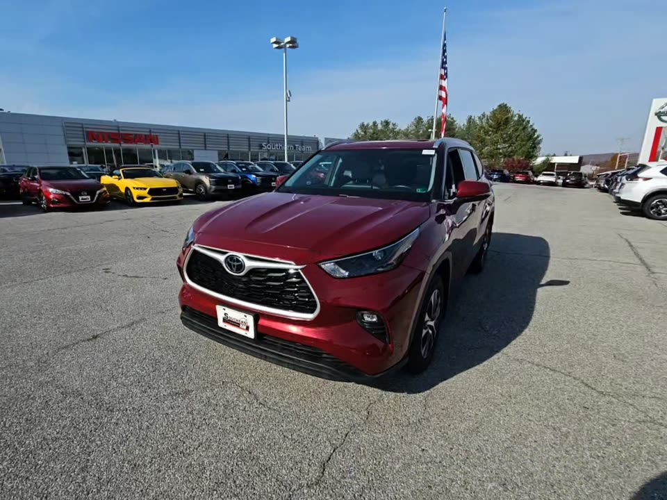 2022 Toyota Highlander XLE AWD