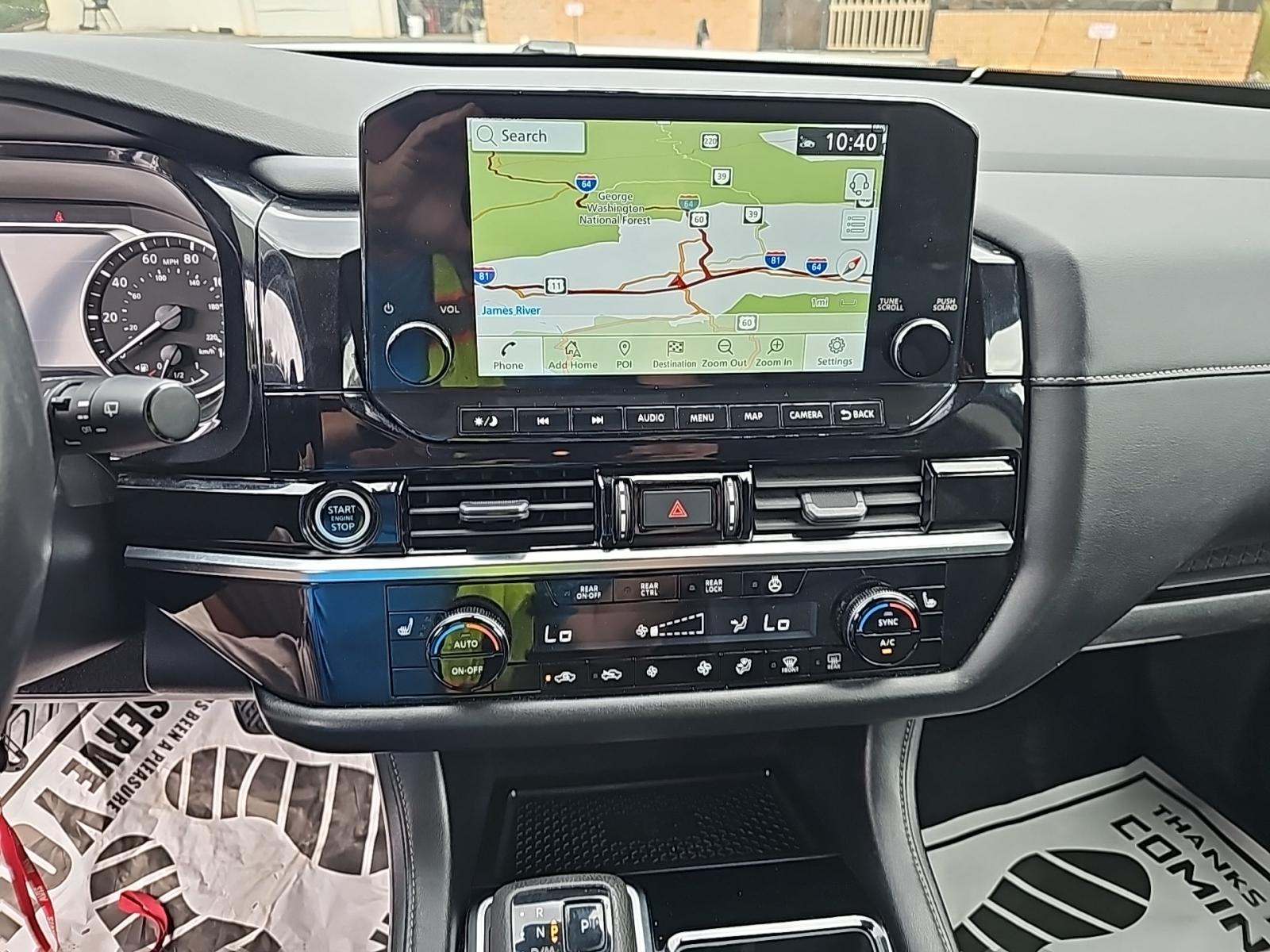 2023 Nissan Pathfinder SL AWD