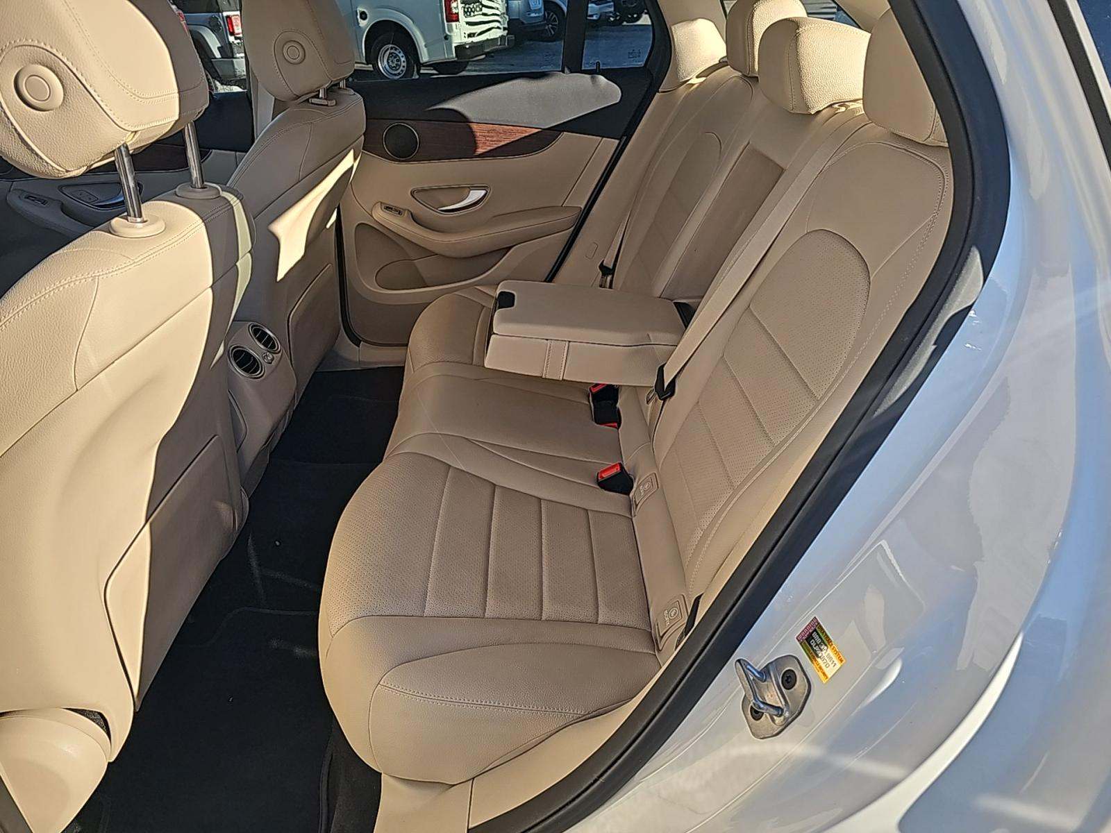 2022 Mercedes-Benz GLC GLC 300 AWD