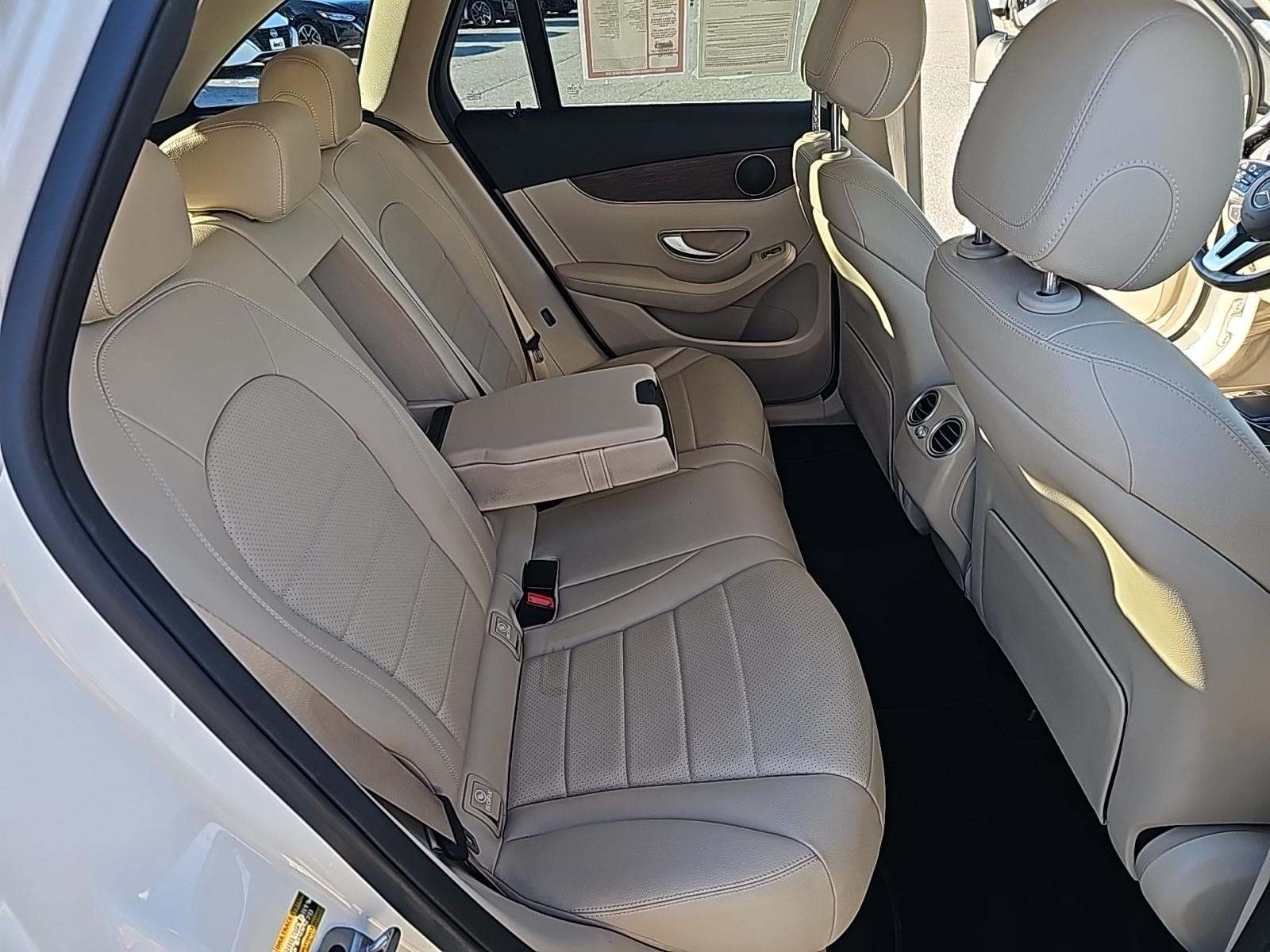 2022 Mercedes-Benz GLC GLC 300 AWD