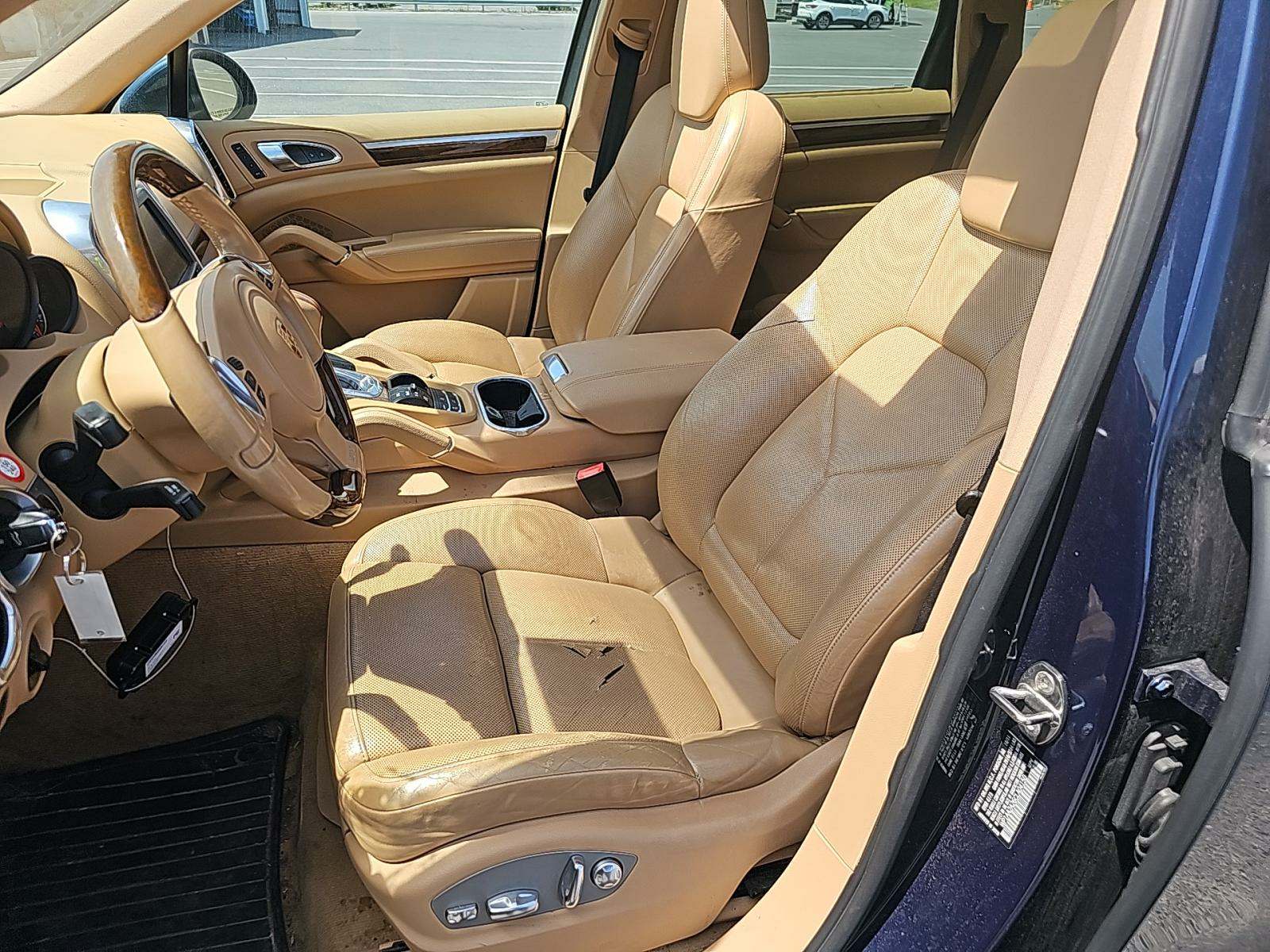 2012 Porsche Cayenne Base AWD