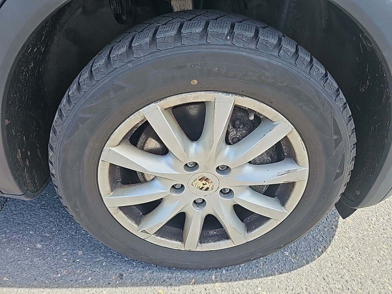 2012 Porsche Cayenne Base AWD