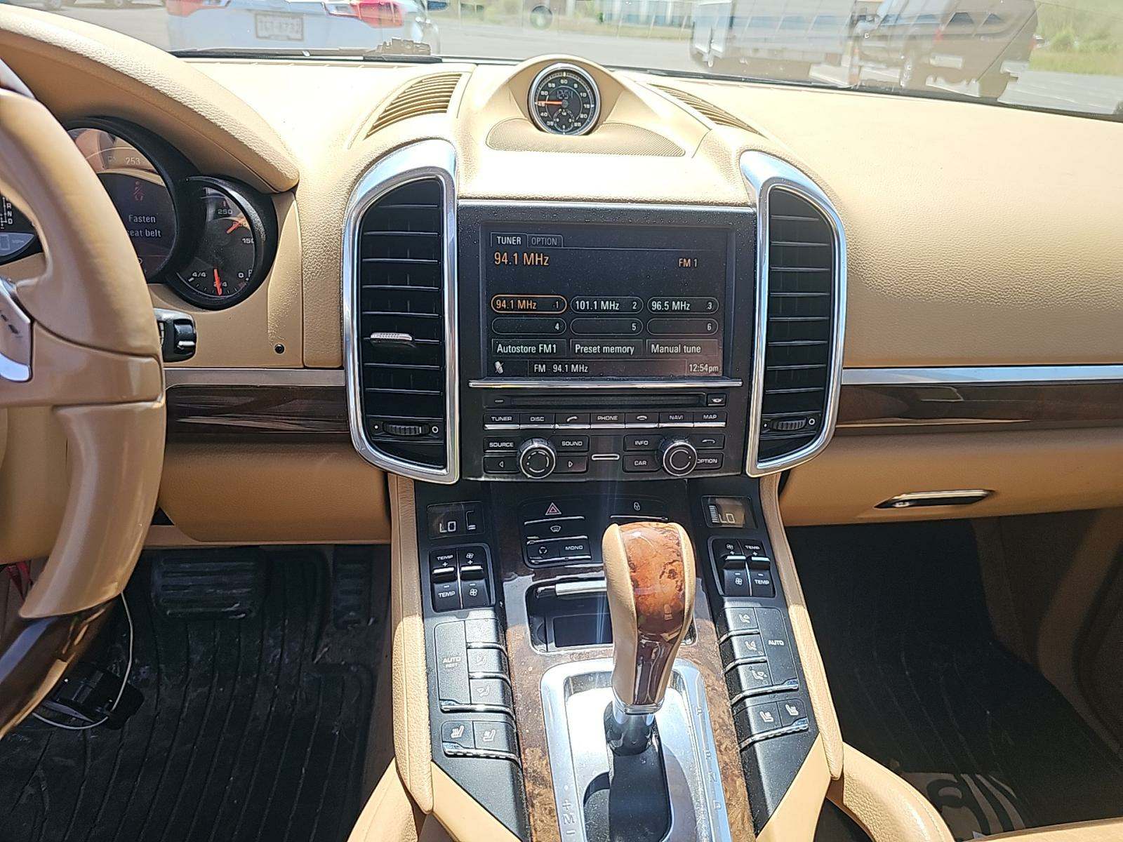 2012 Porsche Cayenne Base AWD