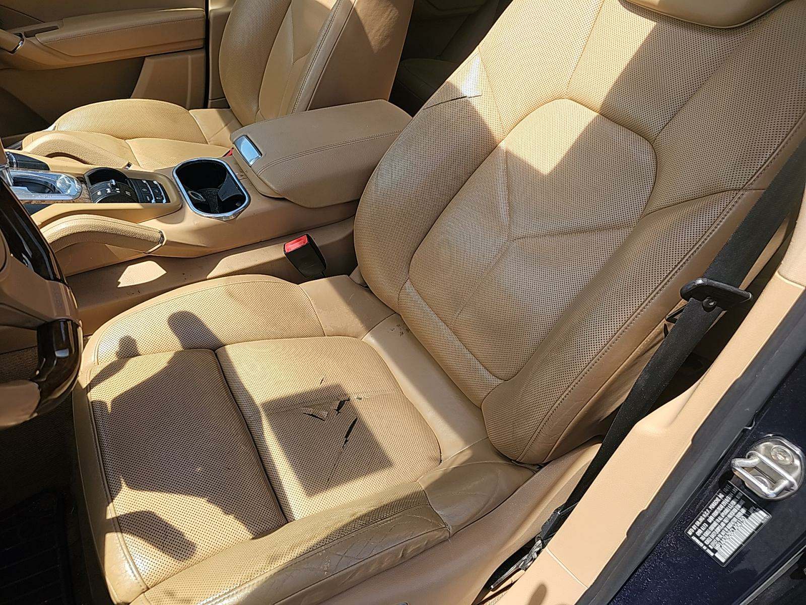 2012 Porsche Cayenne Base AWD