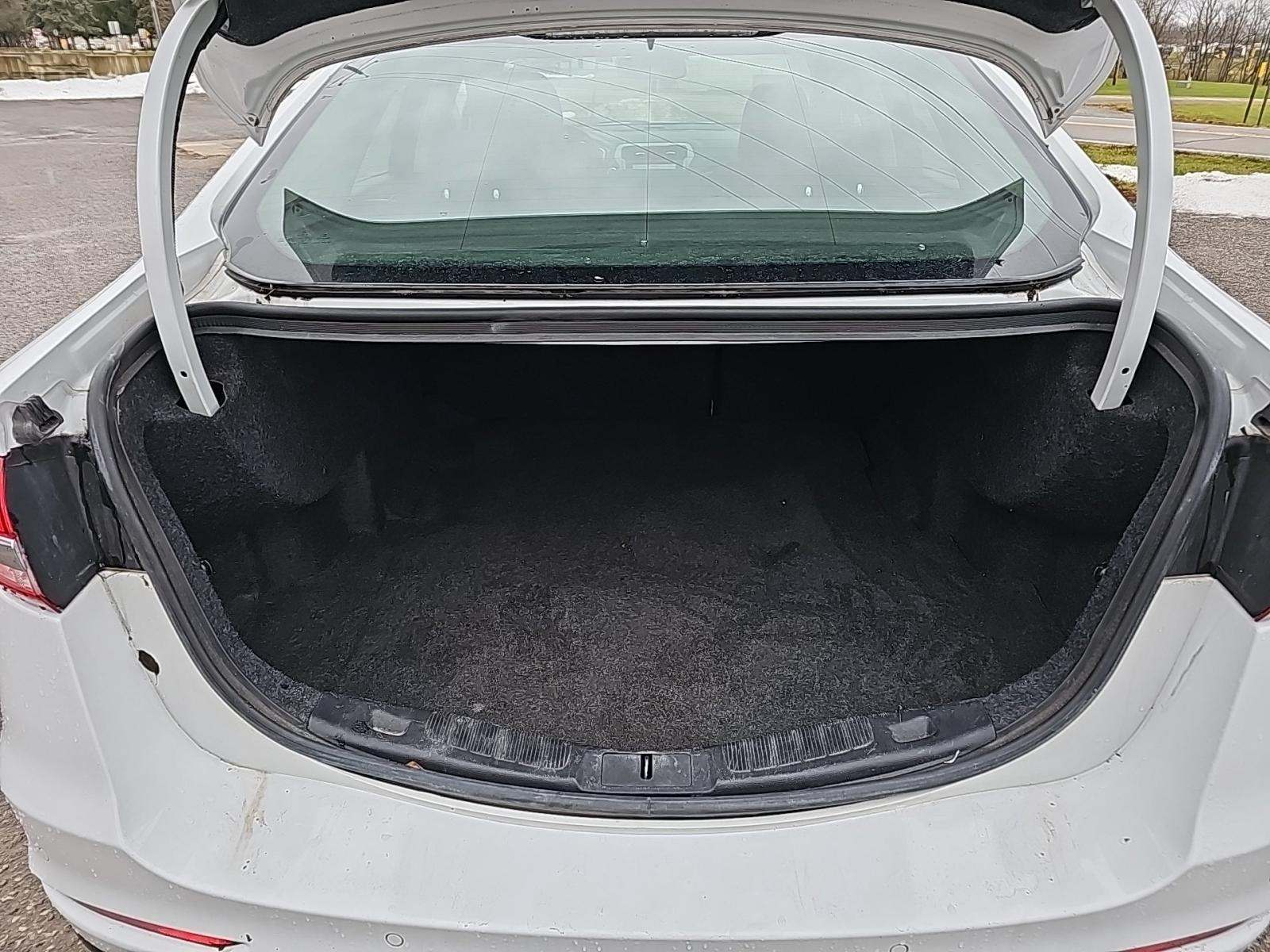 2020 Ford Fusion SE FWD
