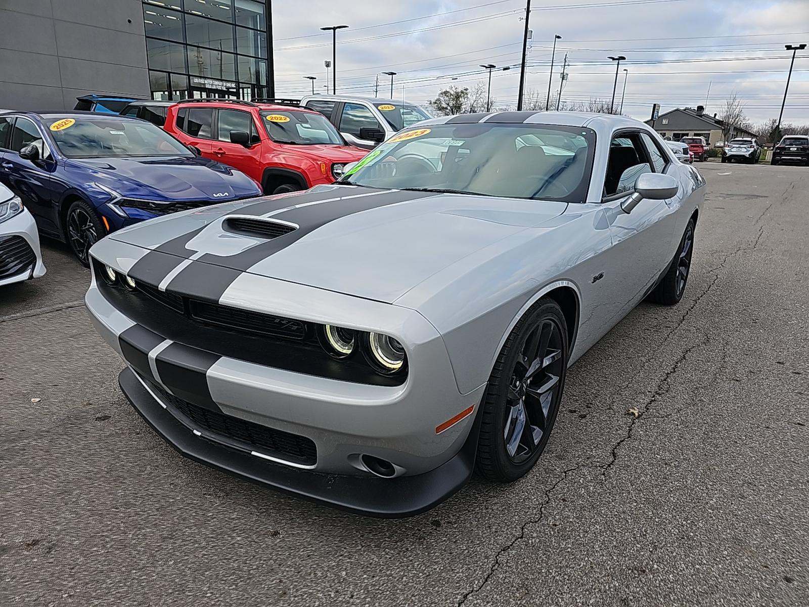 2023 Dodge Challenger R/T RWD