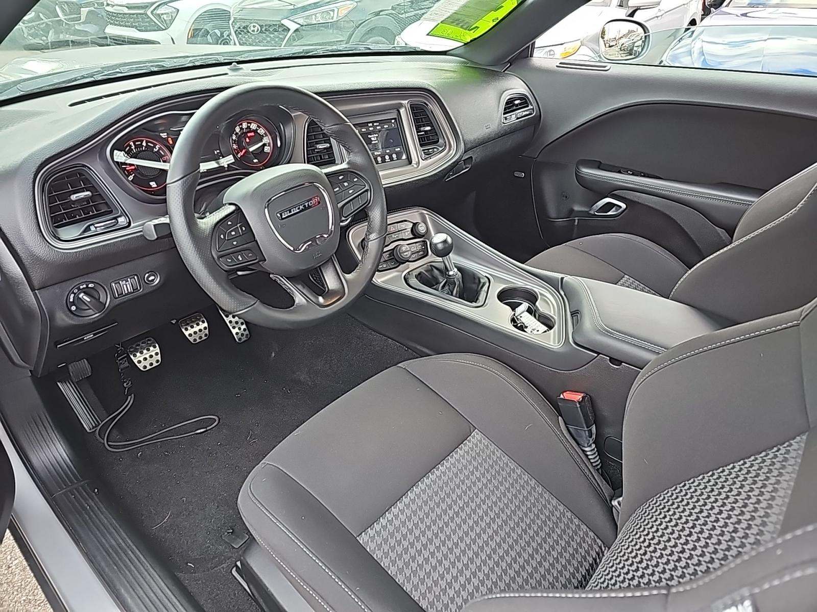 2023 Dodge Challenger R/T RWD