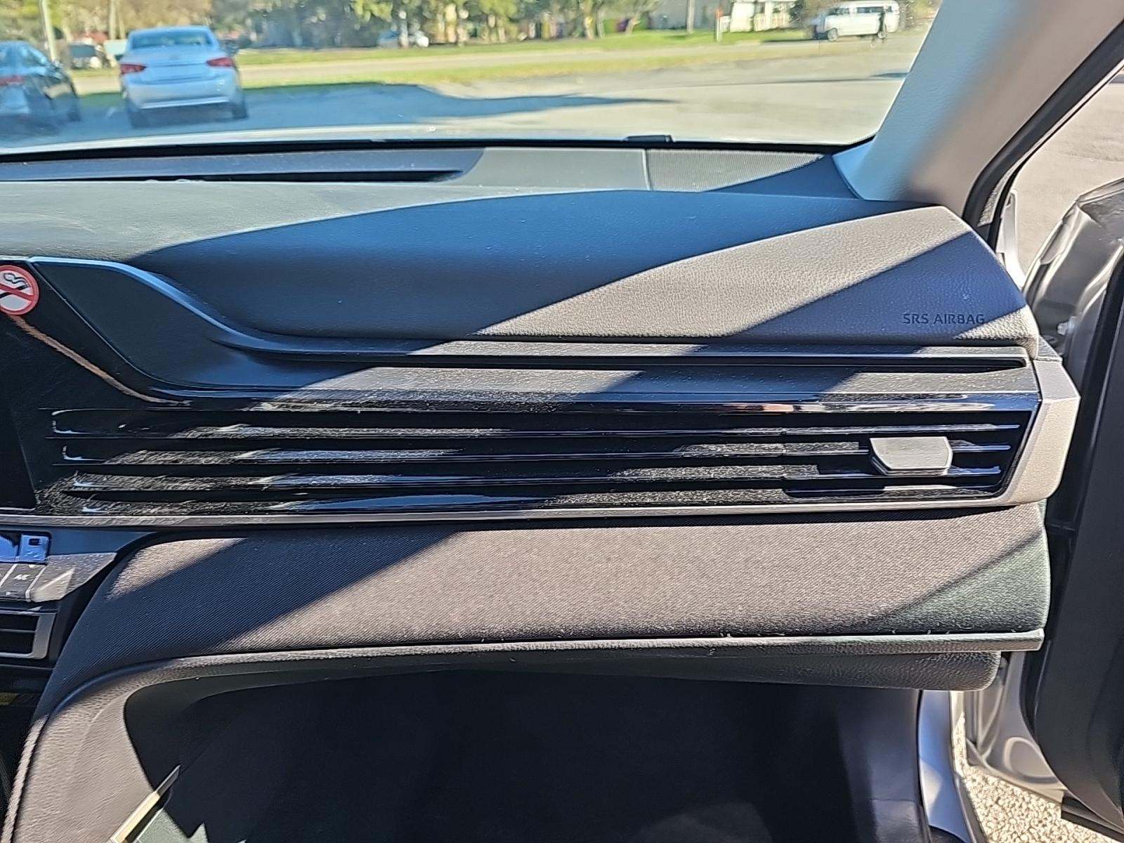 2025 Toyota Camry LE FWD