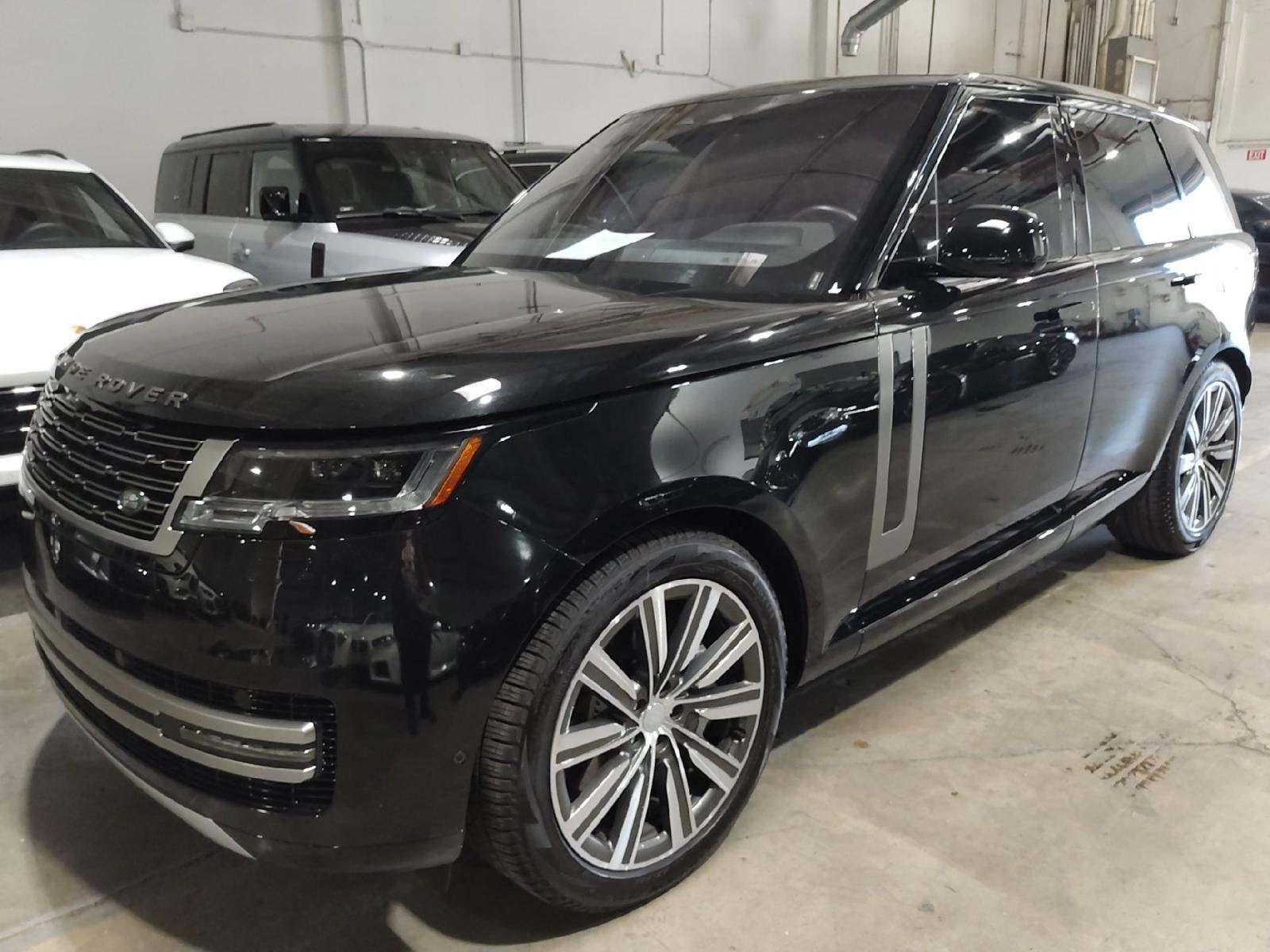 2023 Land Rover Range Rover SE AWD