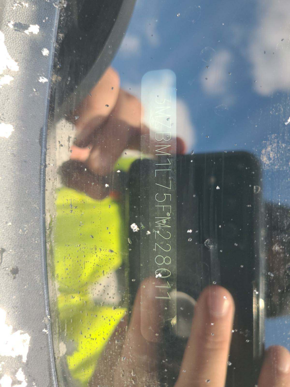 2015 MAZDA MAZDA3 i Touring FWD