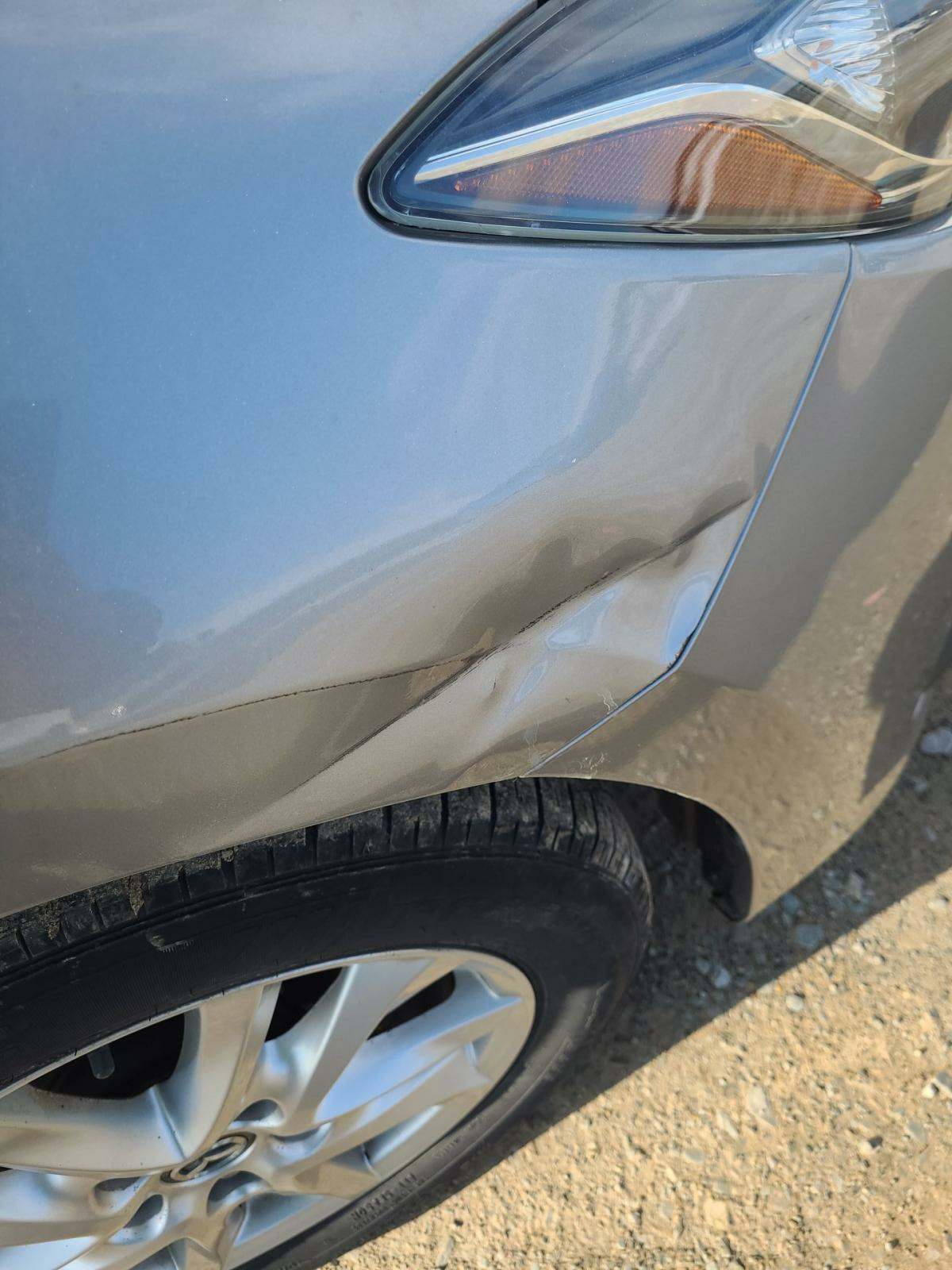 2015 MAZDA MAZDA3 i Touring FWD