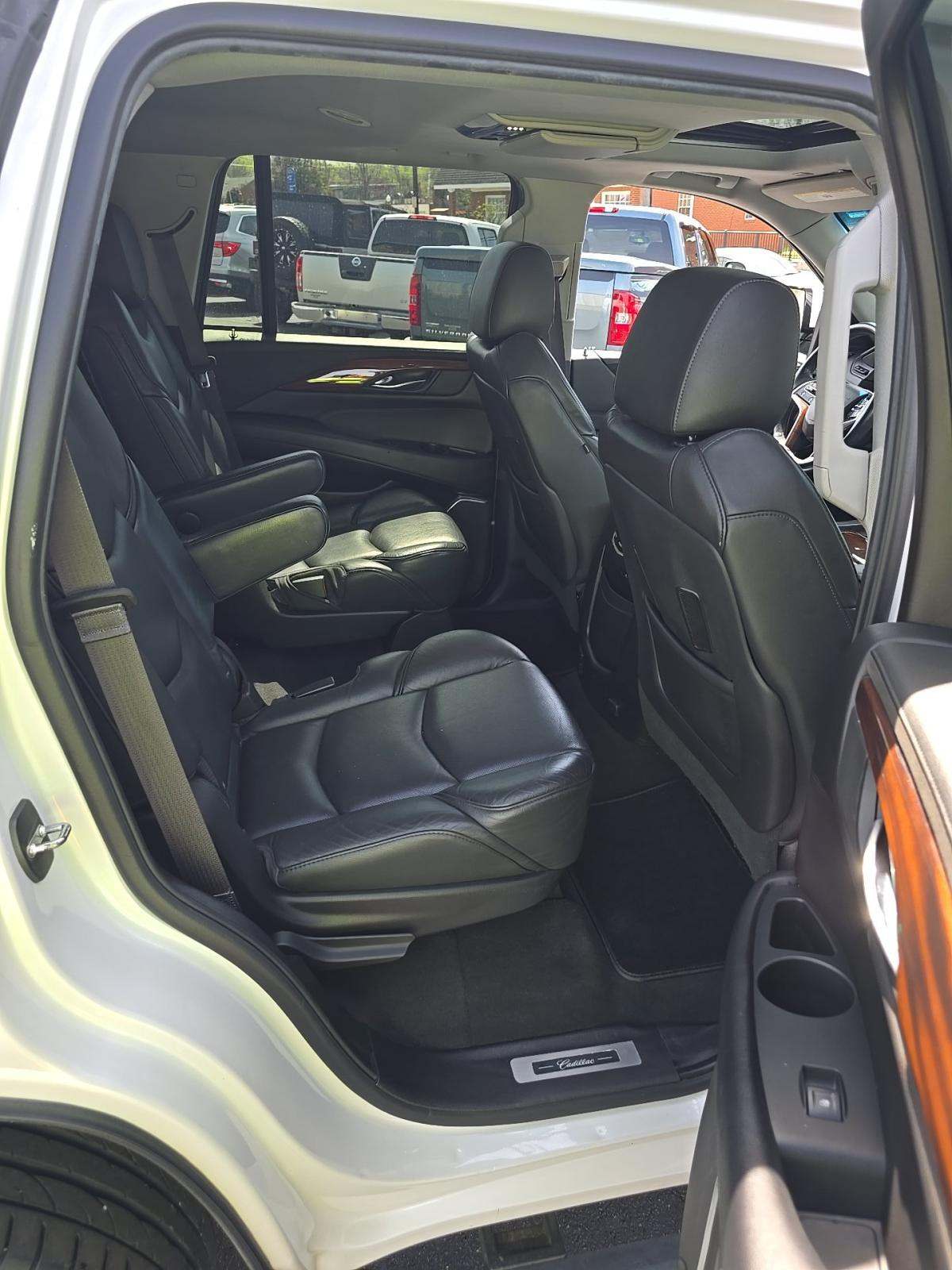 2017 Cadillac Escalade Premium Luxury AWD