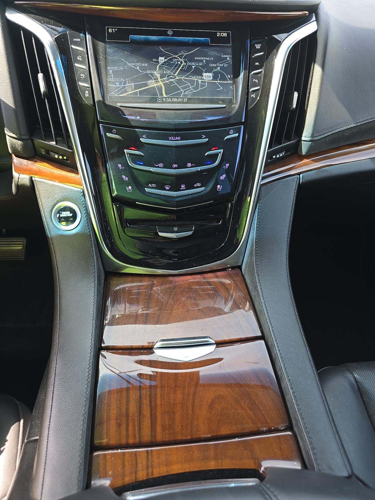 2017 Cadillac Escalade Premium Luxury AWD