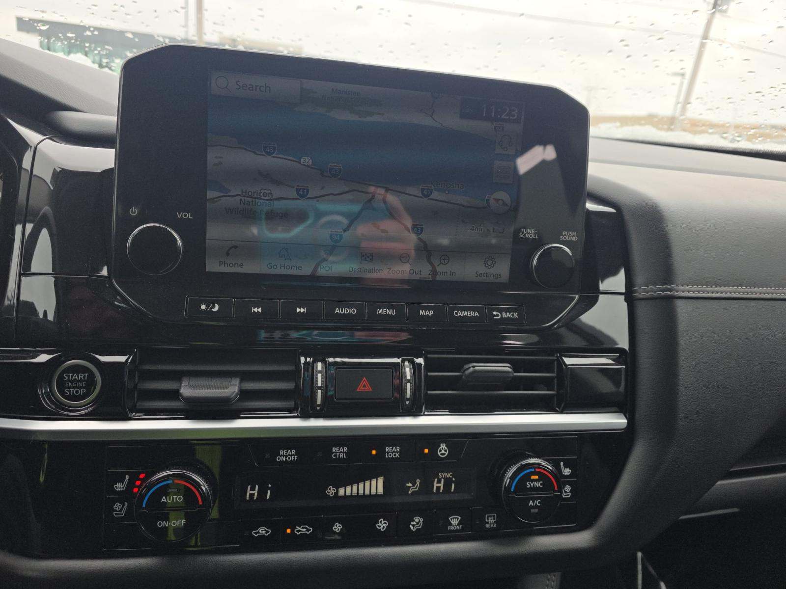 2023 Nissan Pathfinder Platinum AWD