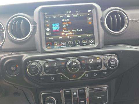 JEEP UNLIMITED SAHARA - 10