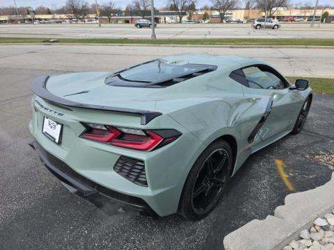 CHEVROLET STINGRAY - 3
