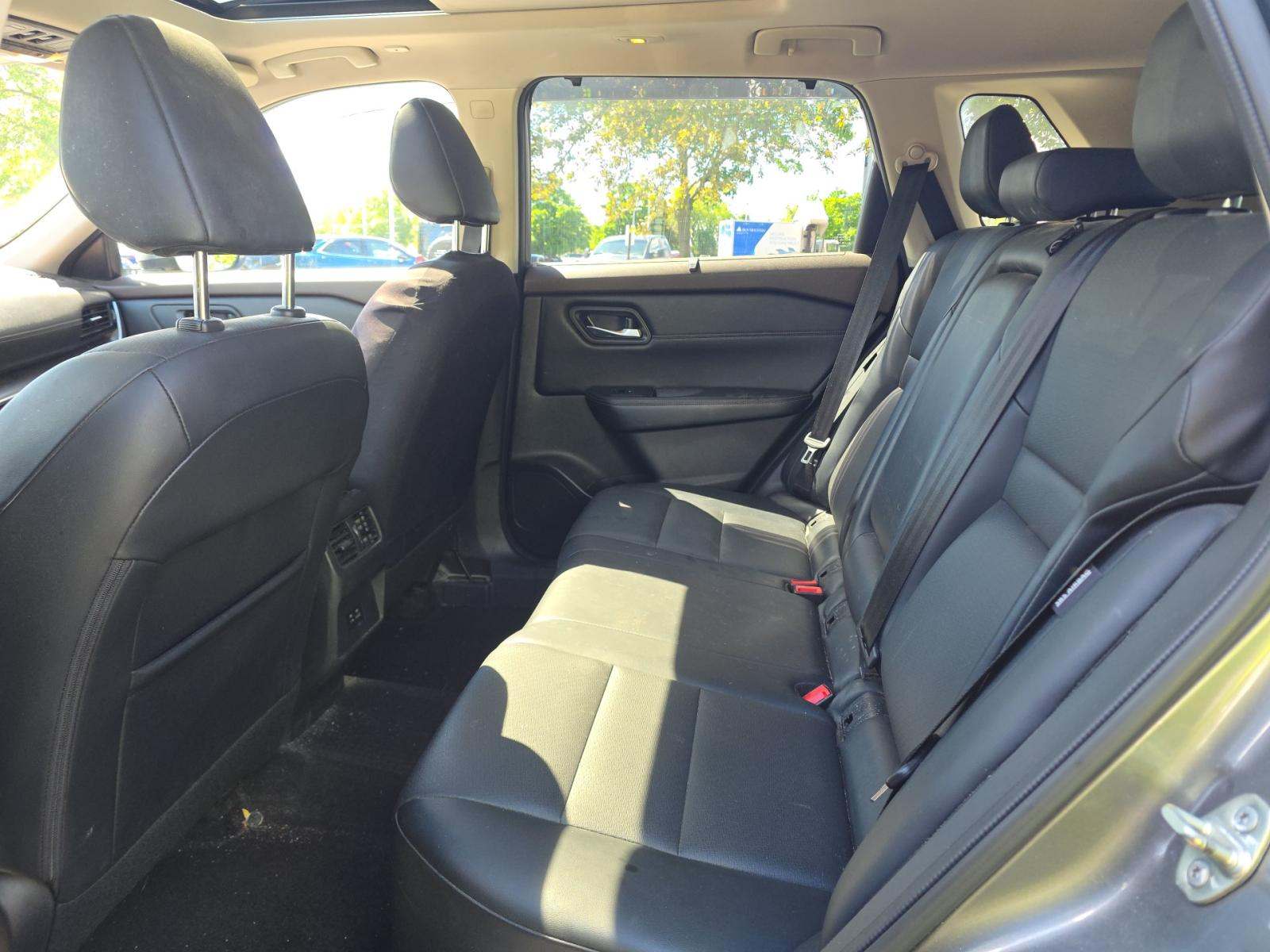 2022 Nissan Rogue SV AWD