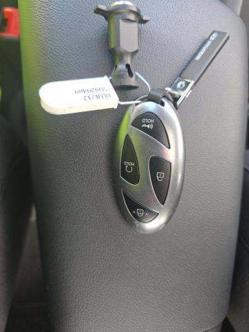 HYUNDAI SEL CONVENIENCE - 8