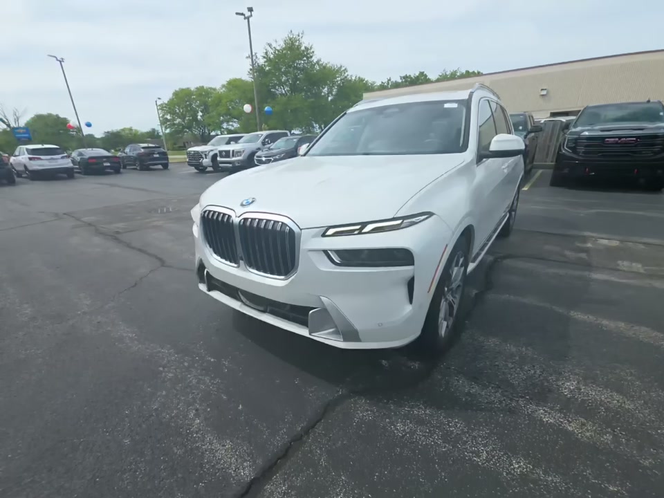 2023 BMW X7 xDrive40i AWD