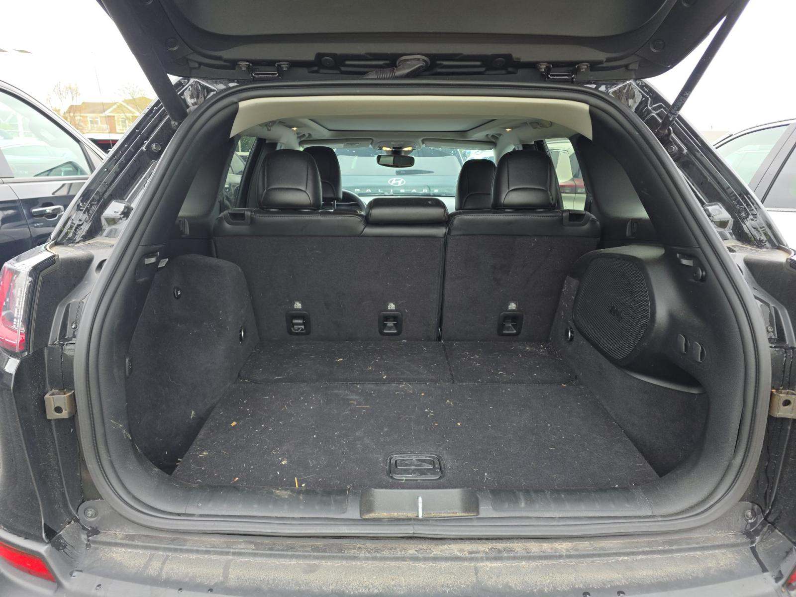 2022 Jeep Cherokee Limited AWD