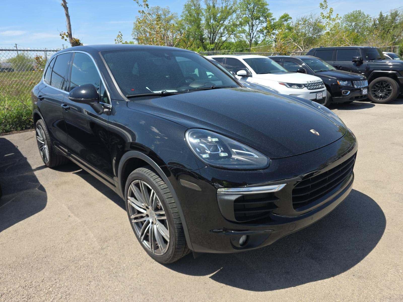 PORSCHE CAYENNE - 4