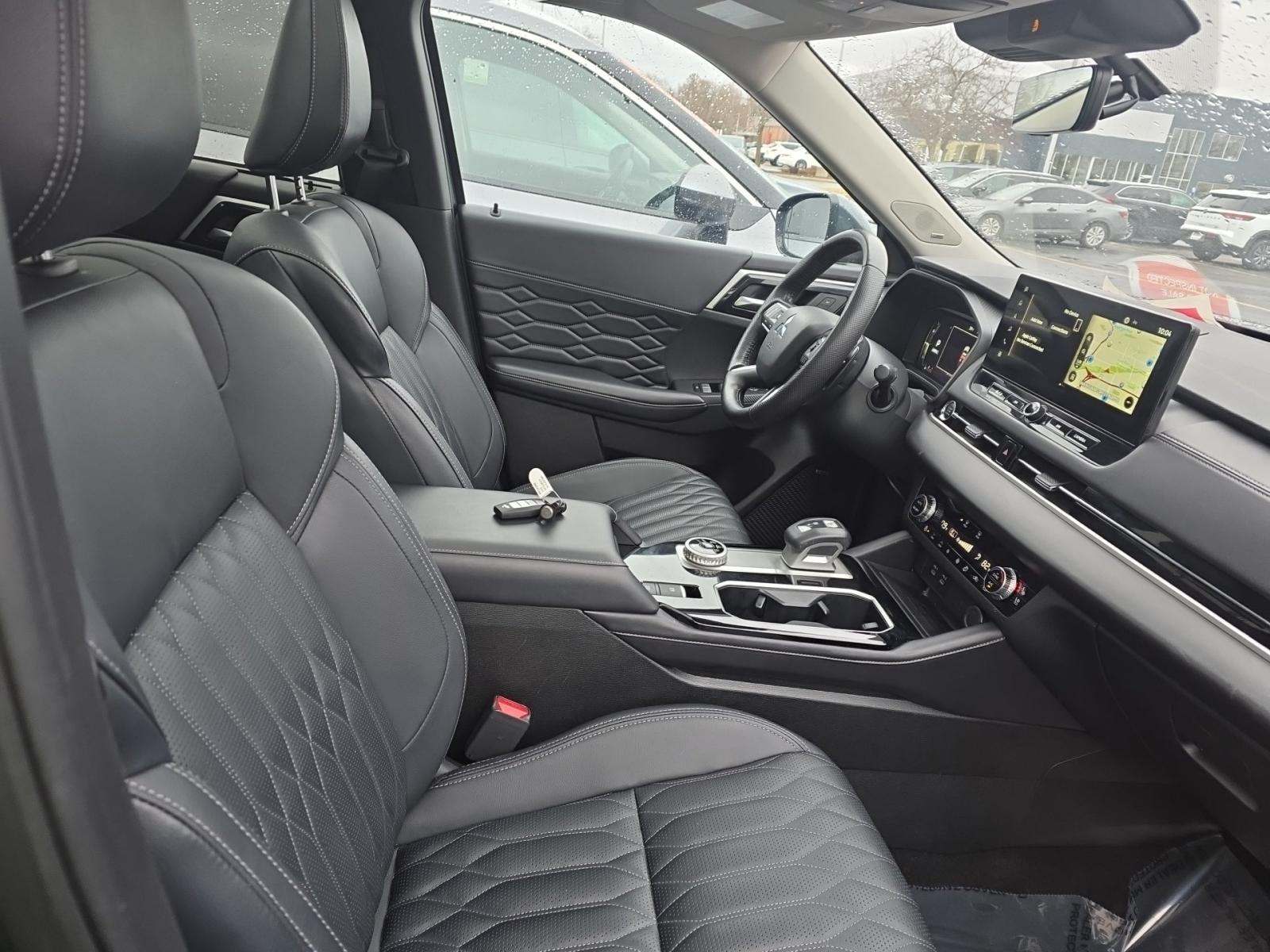 2025 Mitsubishi Outlander SEL AWD