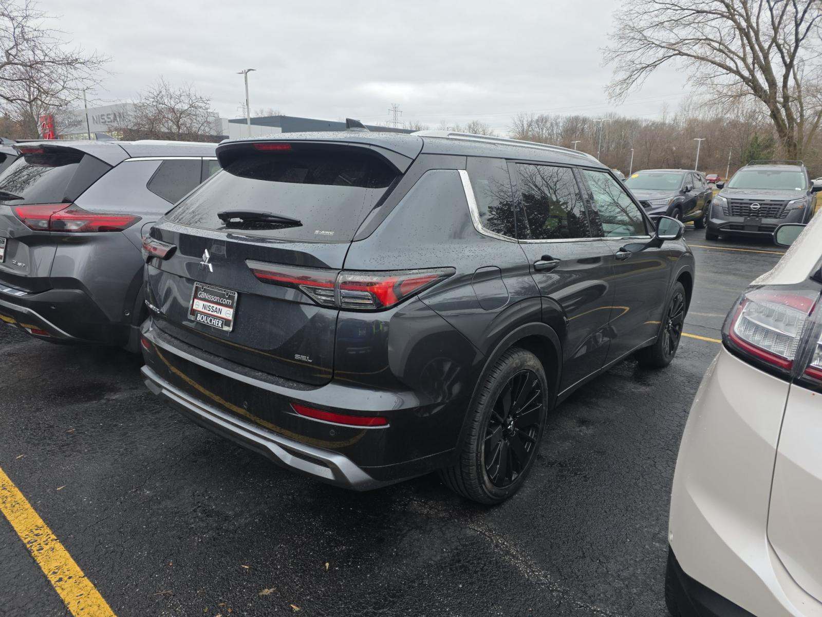 2025 Mitsubishi Outlander SEL AWD