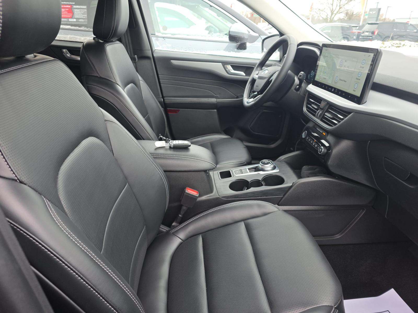 2024 Ford Escape Platinum AWD