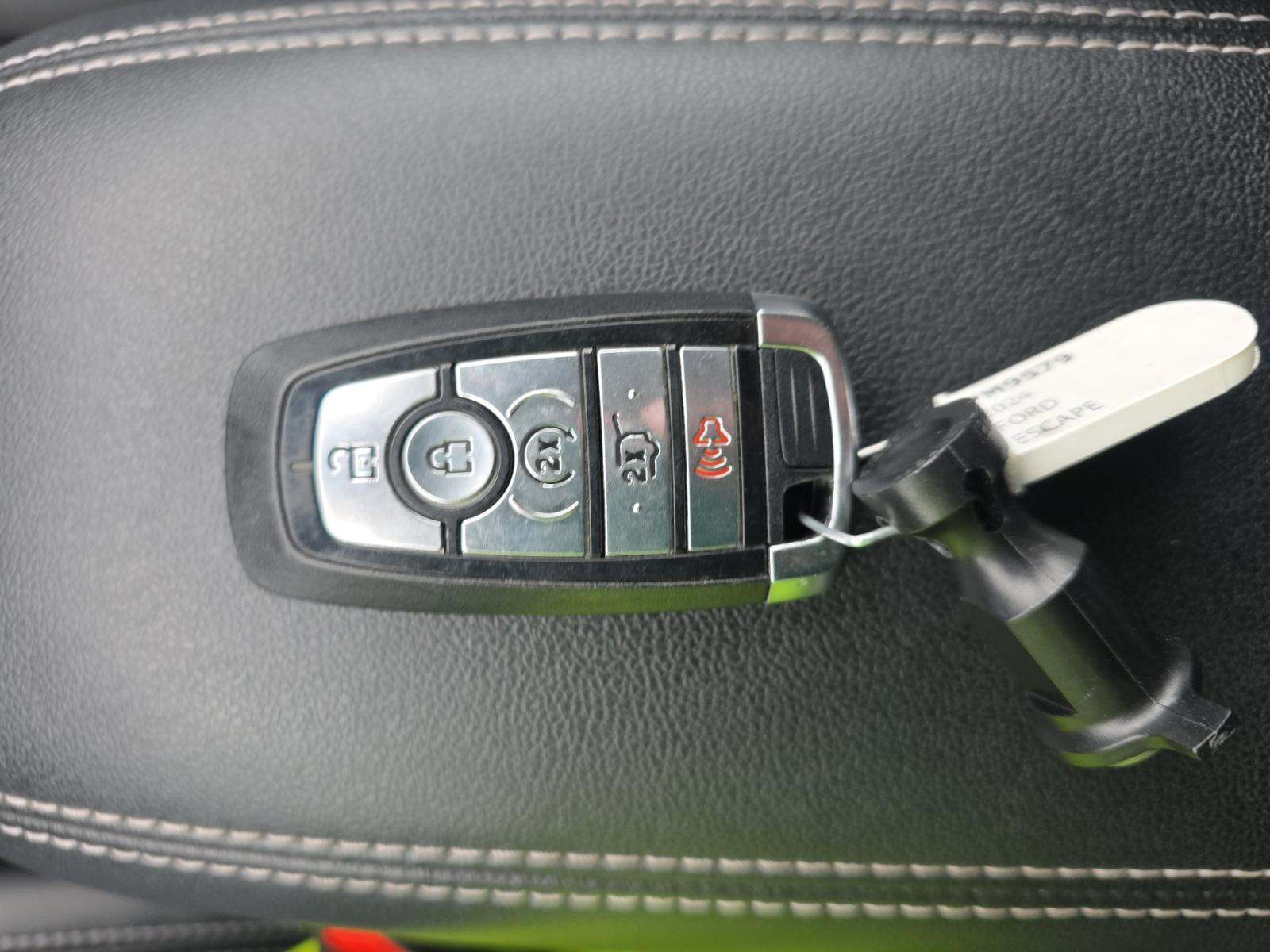 2024 Ford Escape Platinum AWD