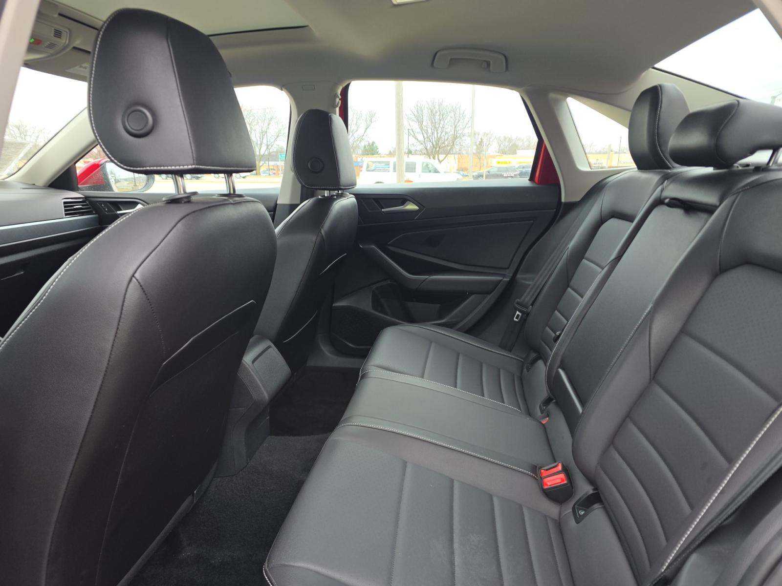 2022 Volkswagen Jetta 1.5T SE FWD