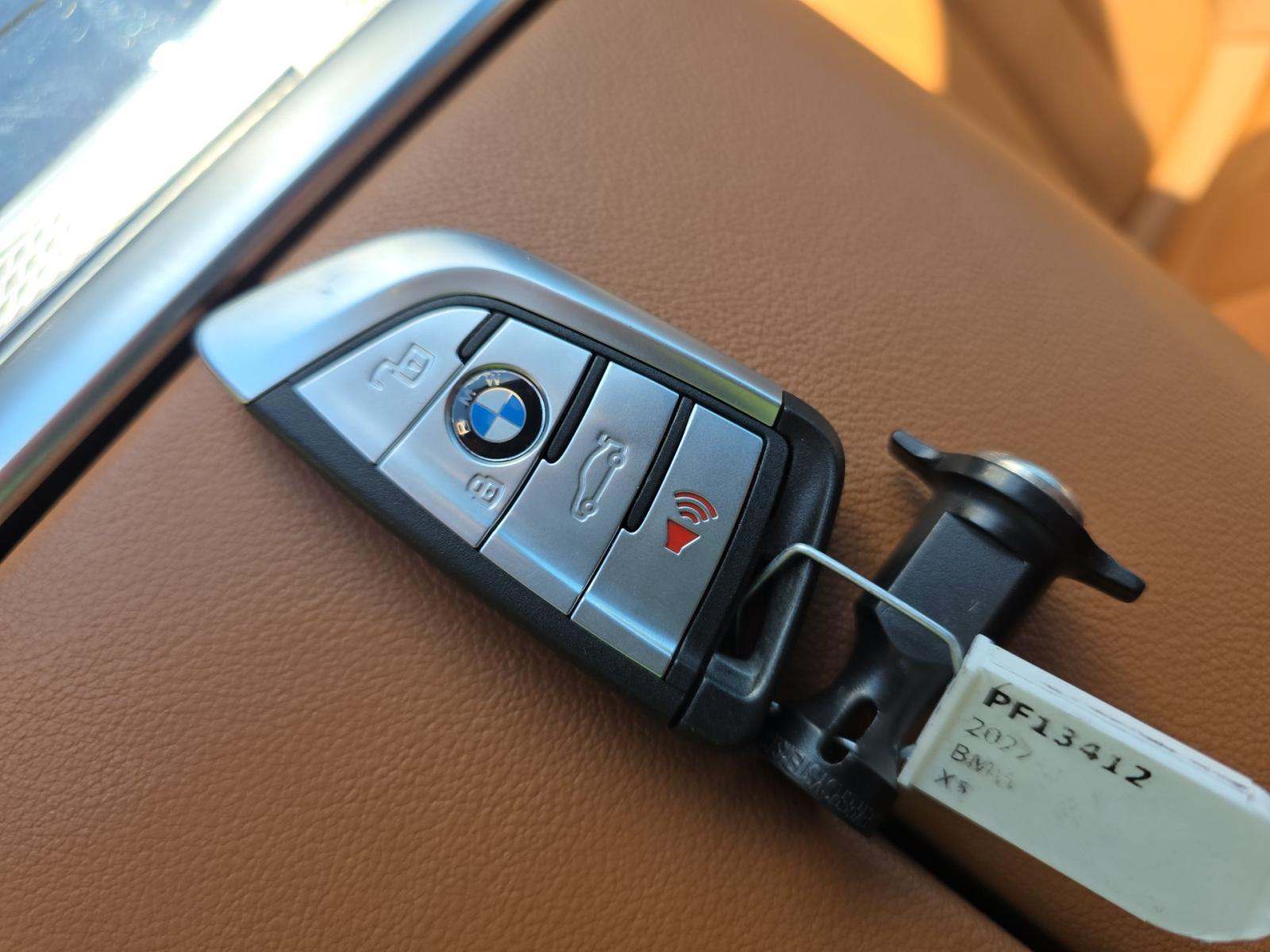 2022 BMW X5 xDrive40i AWD