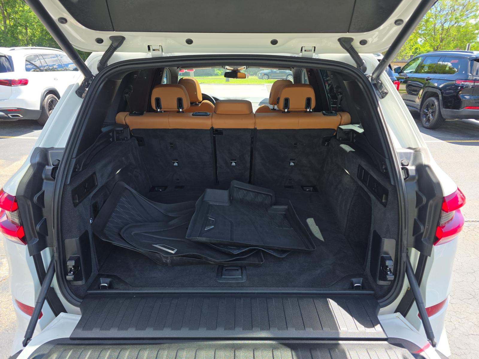 2022 BMW X5 xDrive40i AWD