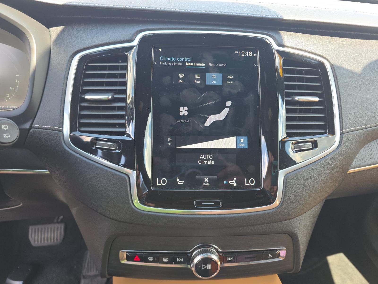2022 Volvo XC90 Recharge T8 Inscription AWD