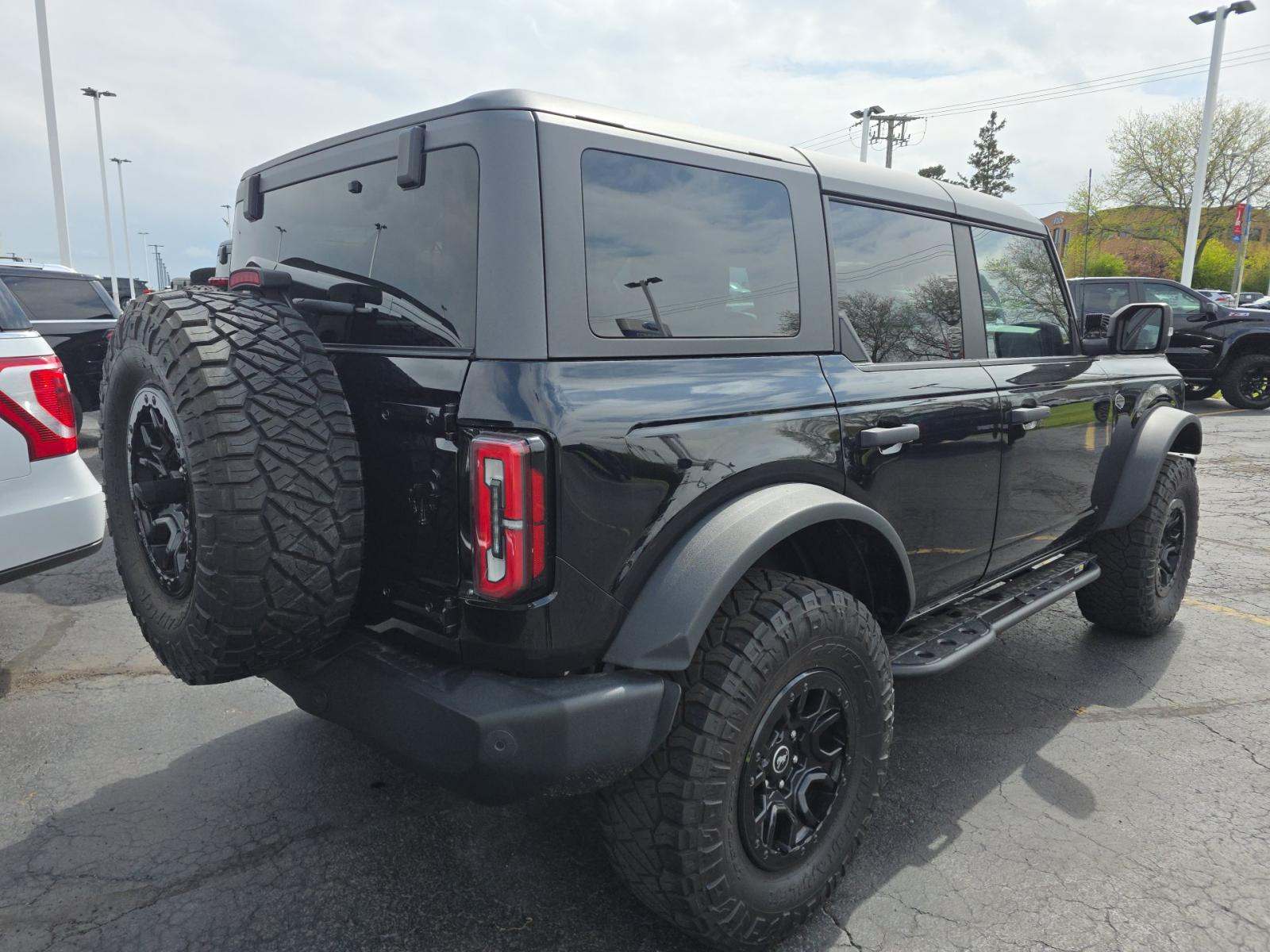 FORD BRONCO - 3