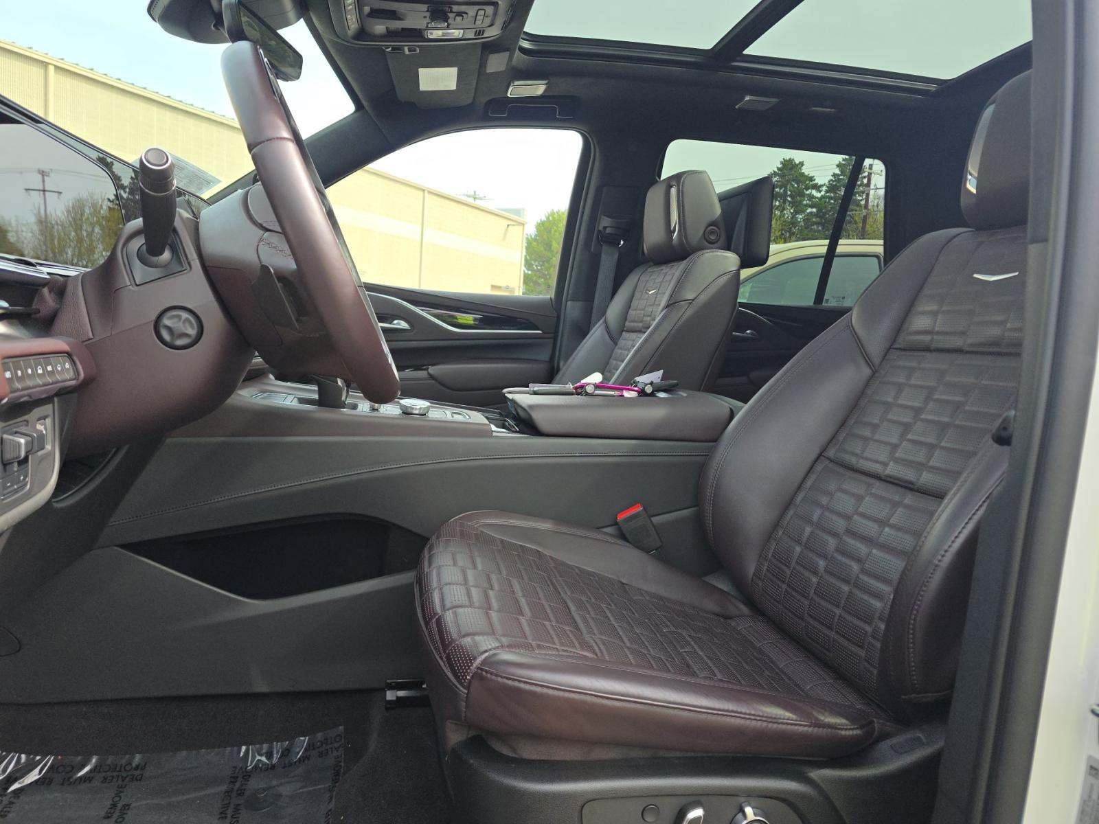 2023 Cadillac Escalade Premium Luxury Platinum AWD