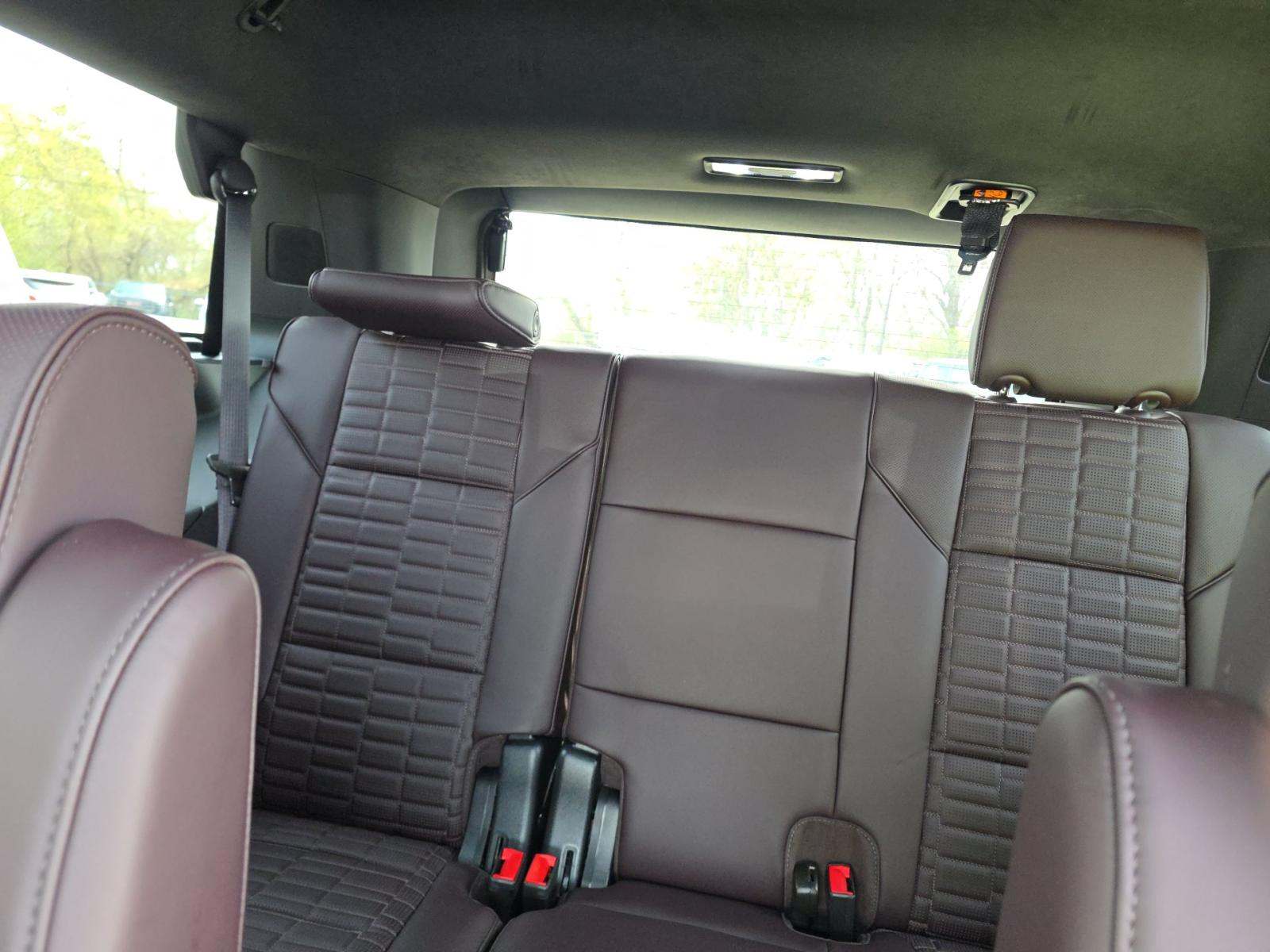 2023 Cadillac Escalade Premium Luxury Platinum AWD