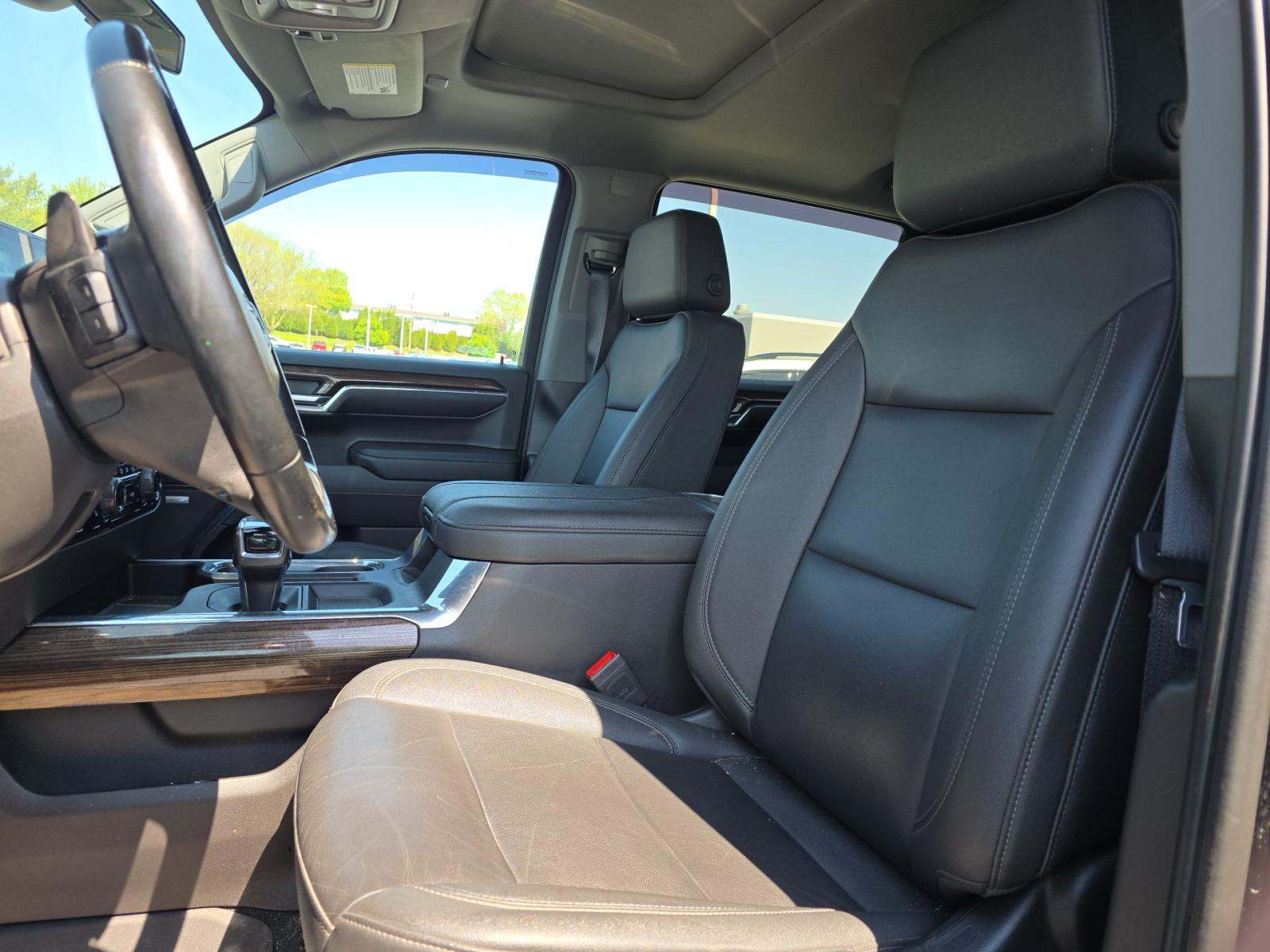 2023 Chevrolet Silverado 1500 RST AWD