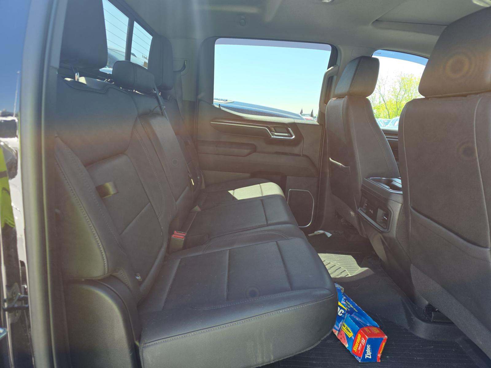 2023 Chevrolet Silverado 1500 RST AWD
