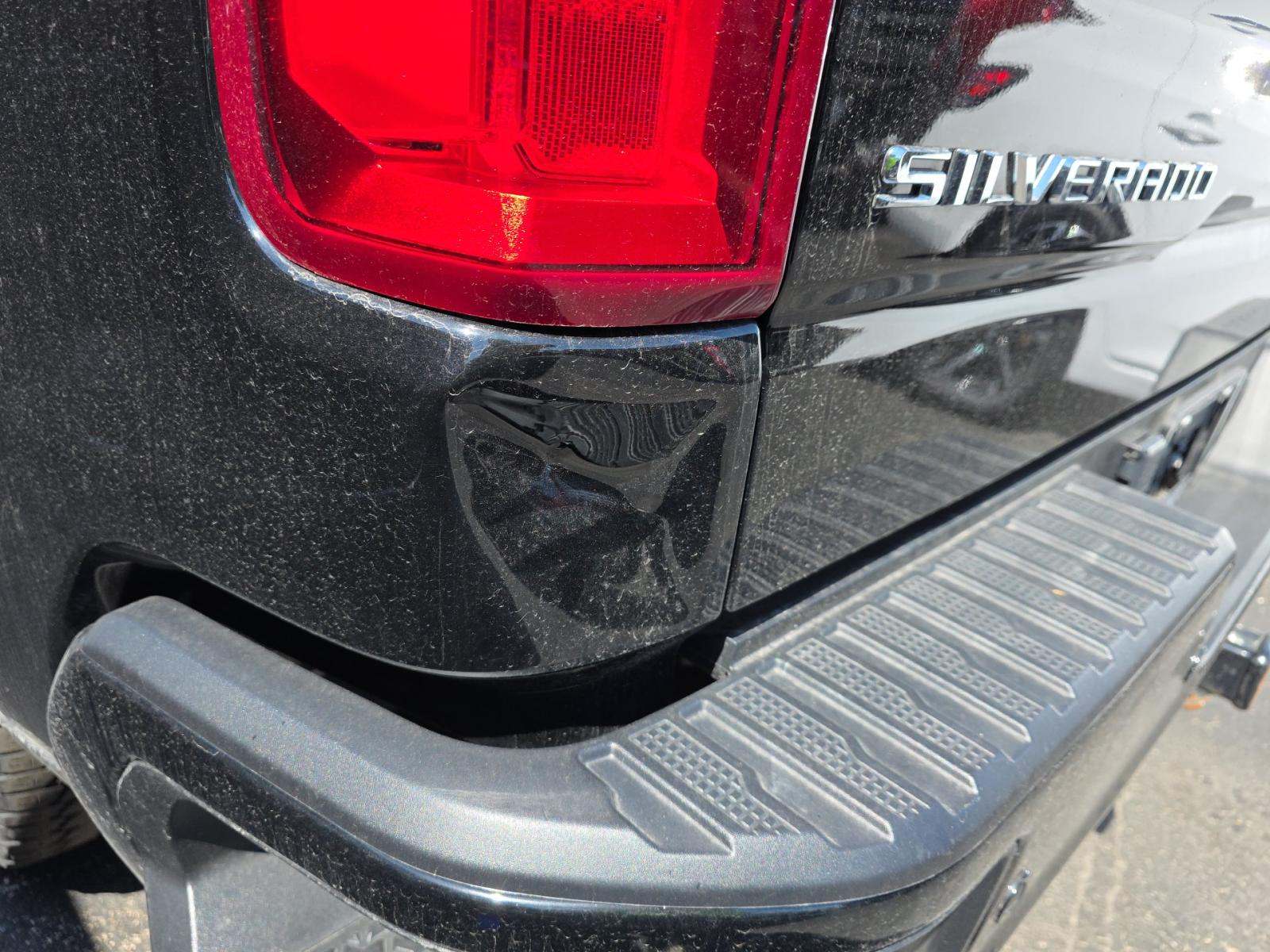 2023 Chevrolet Silverado 1500 RST AWD