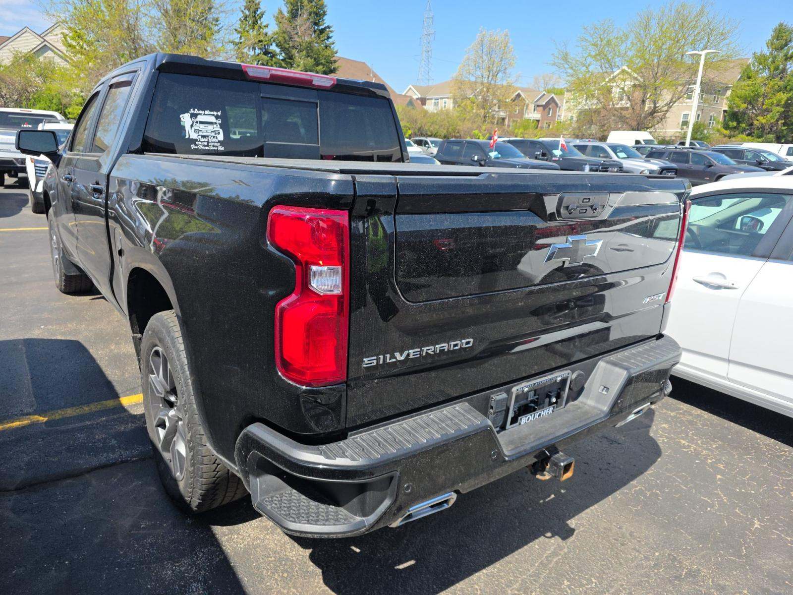 2023 Chevrolet Silverado 1500 RST AWD